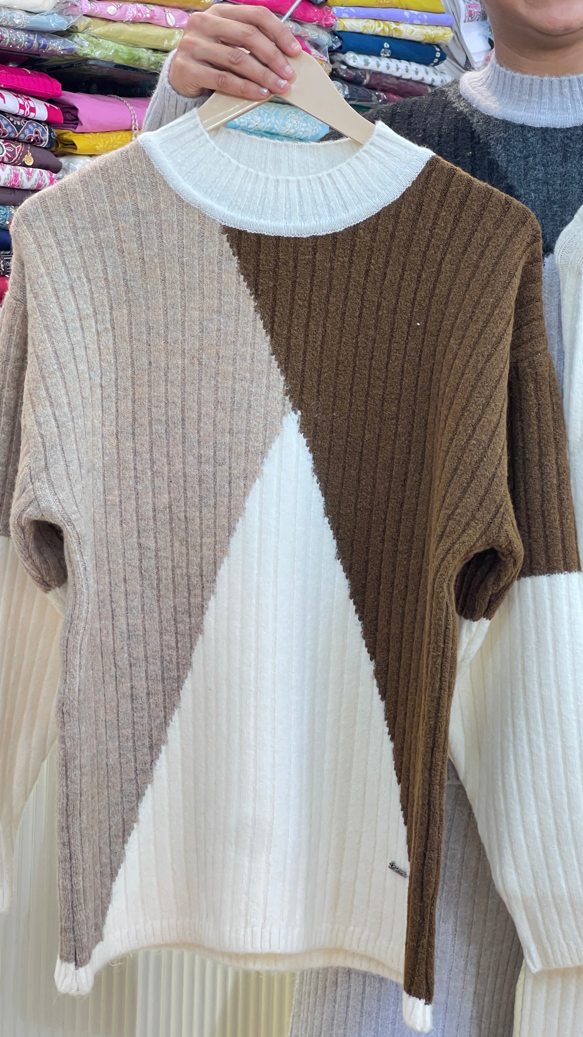 Heavy knitted wool cord set ( rs lsn 467 )