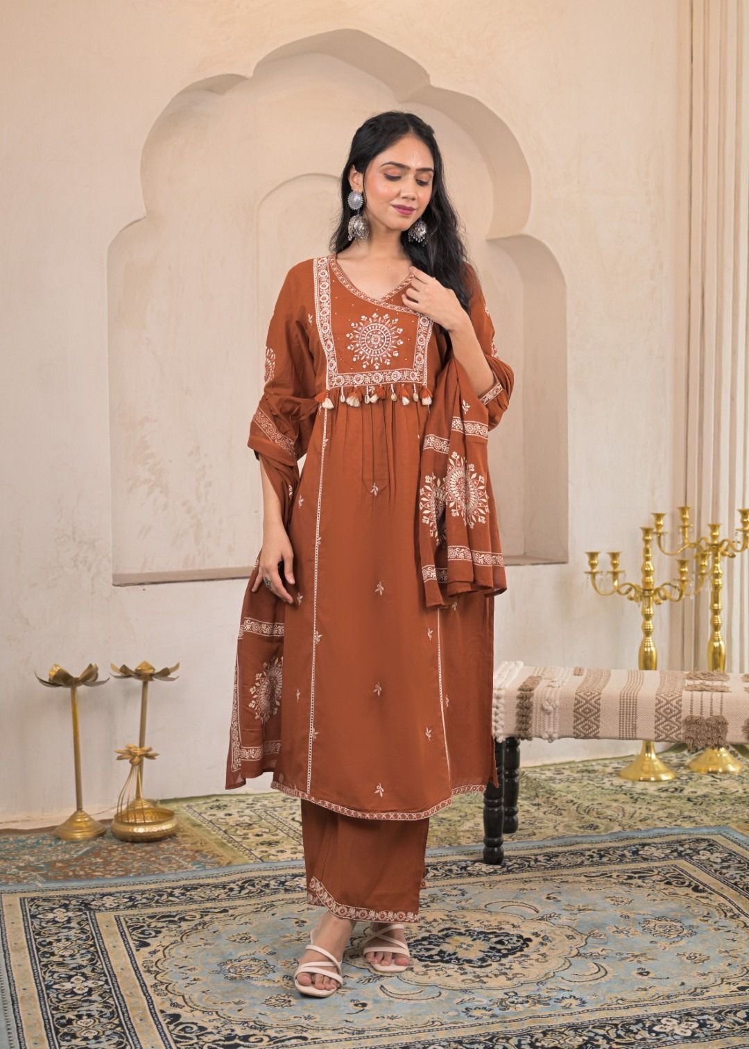 Embroidered cotton suit