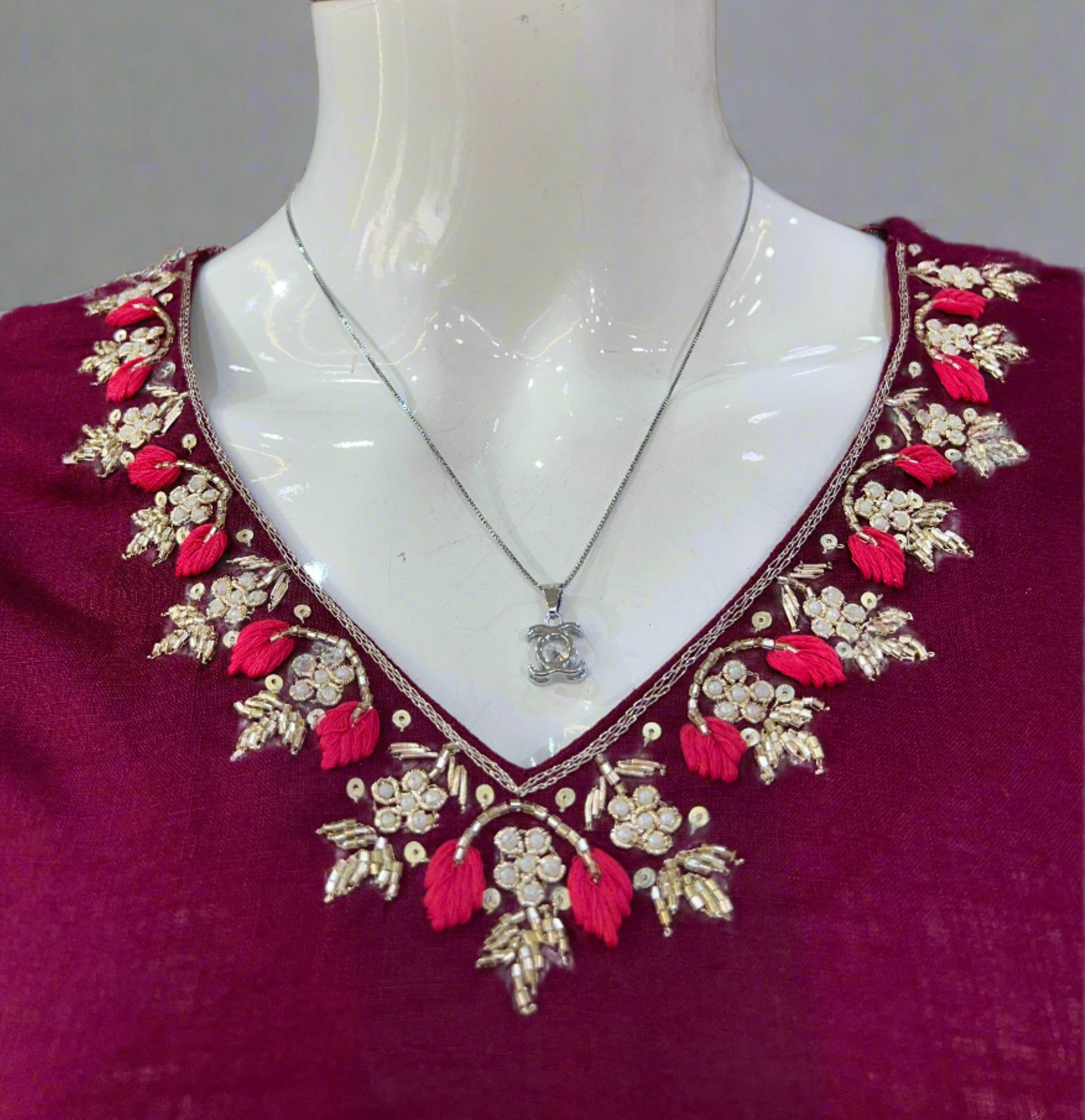 Annah hand embroidered short kurta