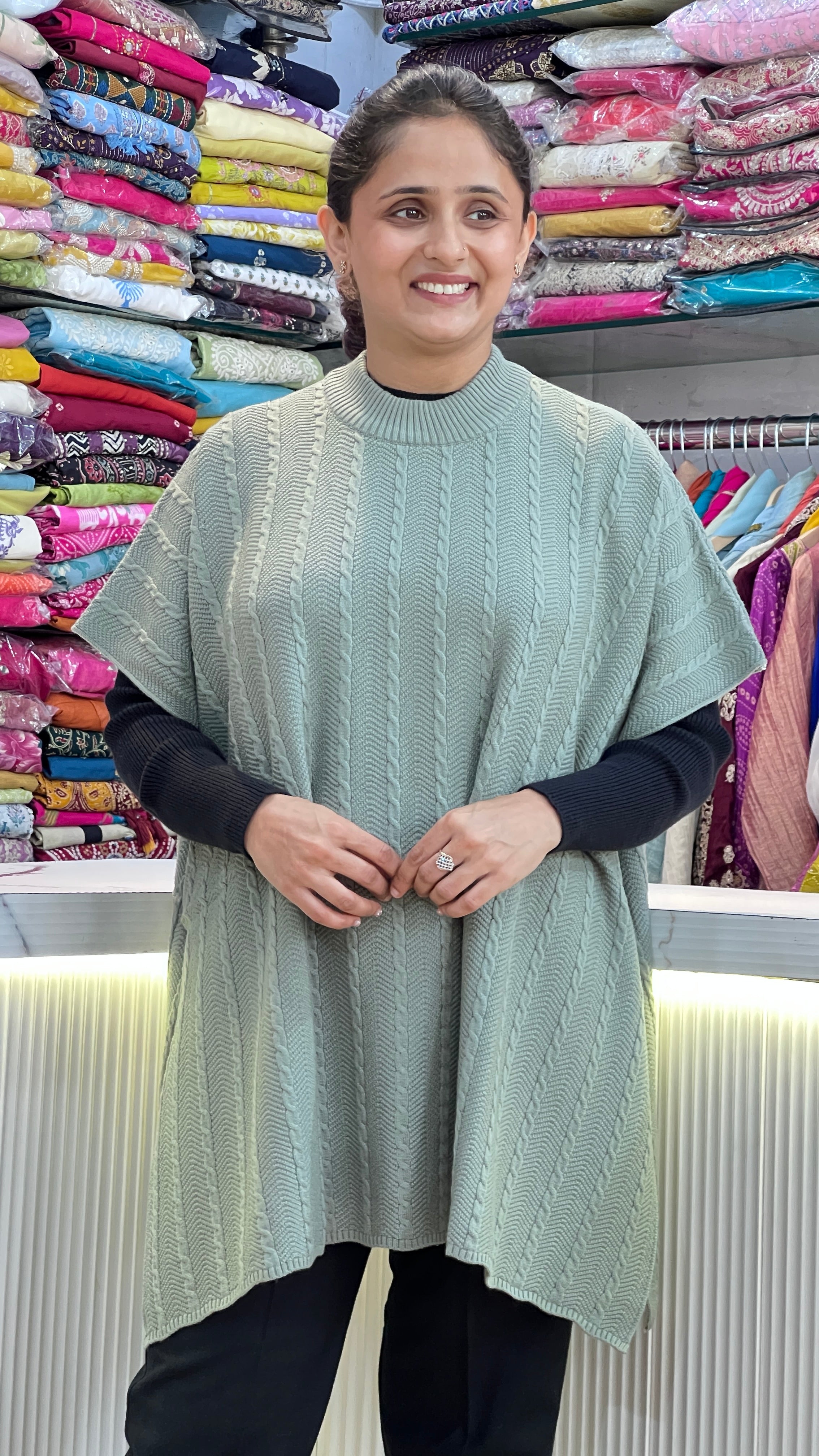Knitted wool poncho ( rs lsn 2167 )