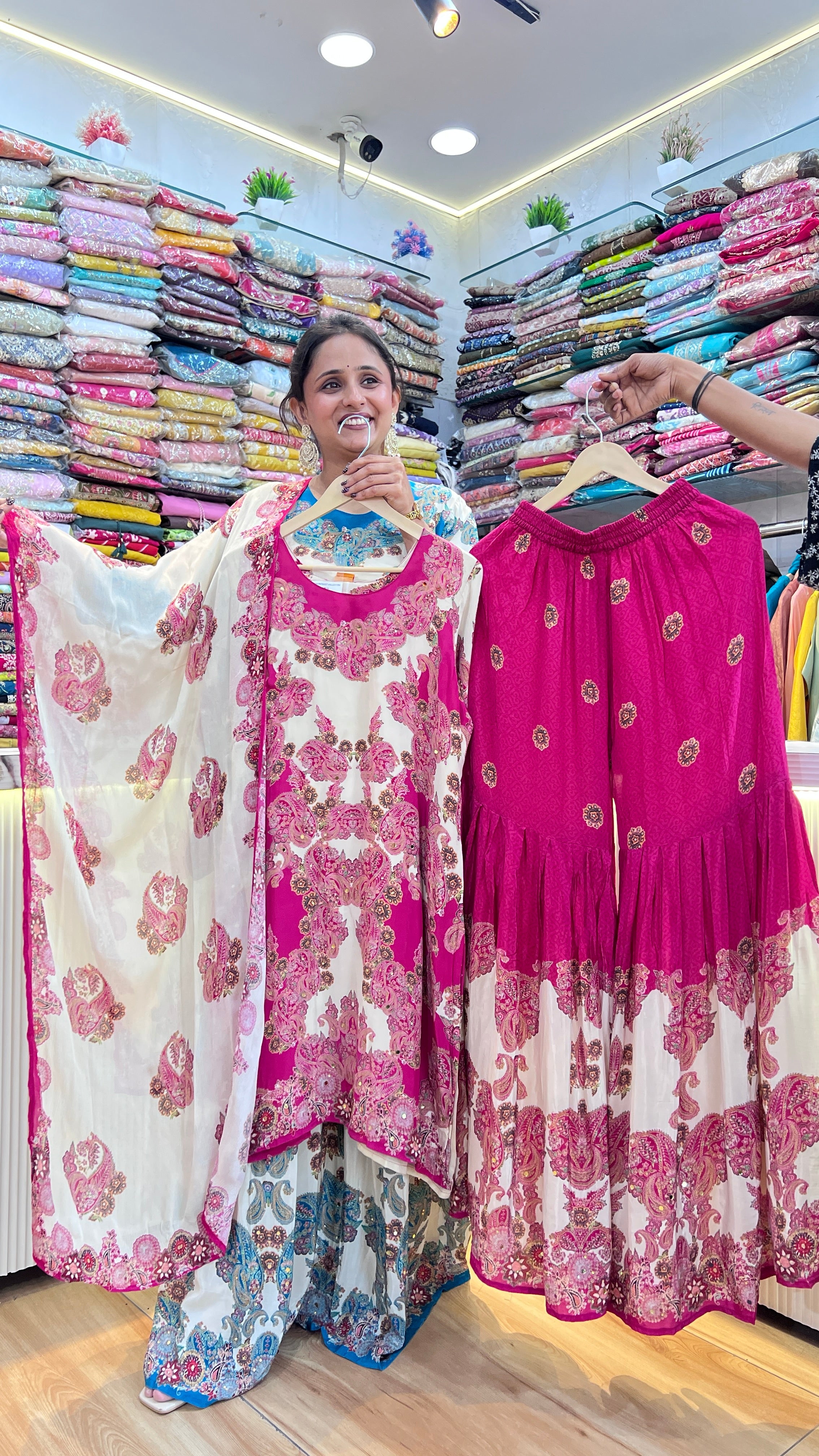 Pure crape designer garara suit ( ym 65367 )