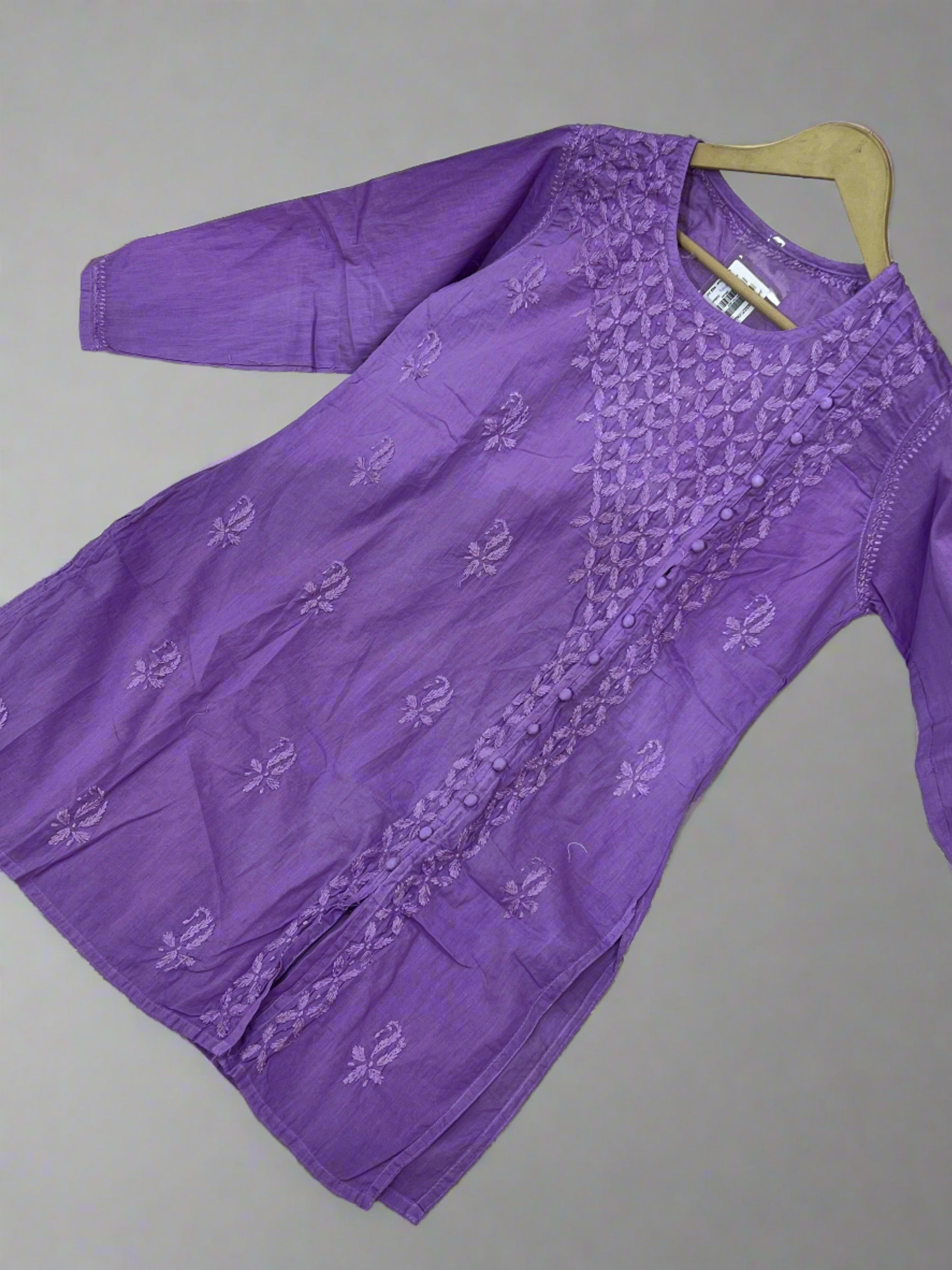 Chikankari short kurta