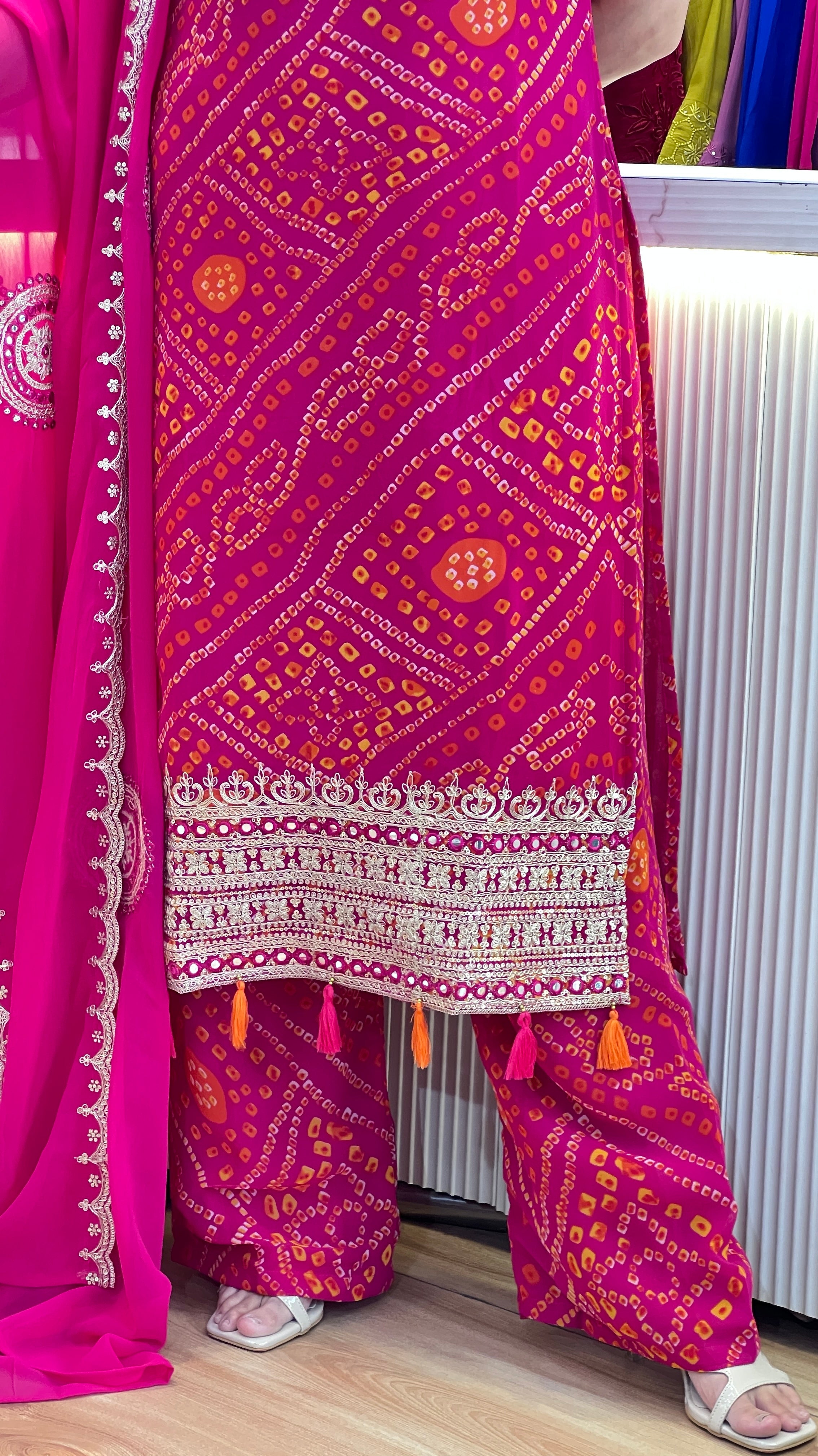 Bandhani Print Georgette Suit ( ym 64767 )