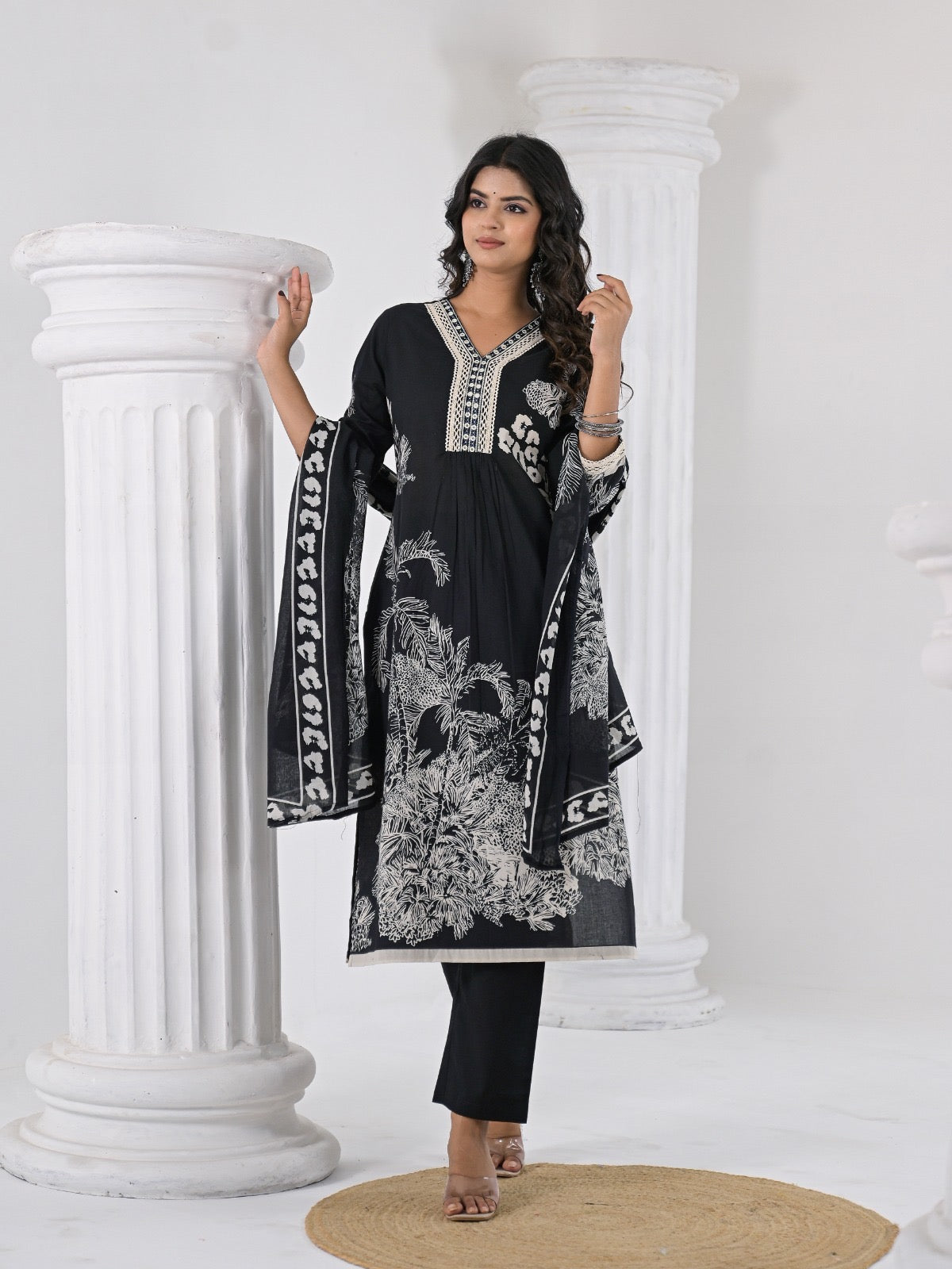 Arvi cotton suit