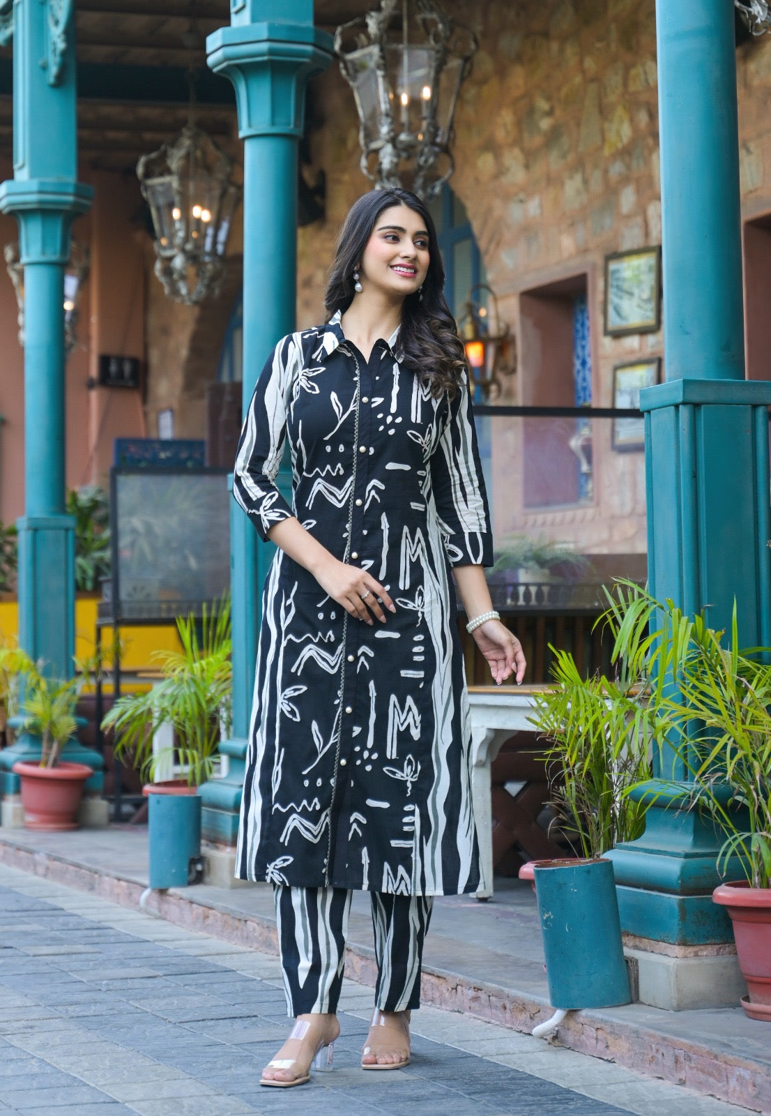 Agam collar cord set