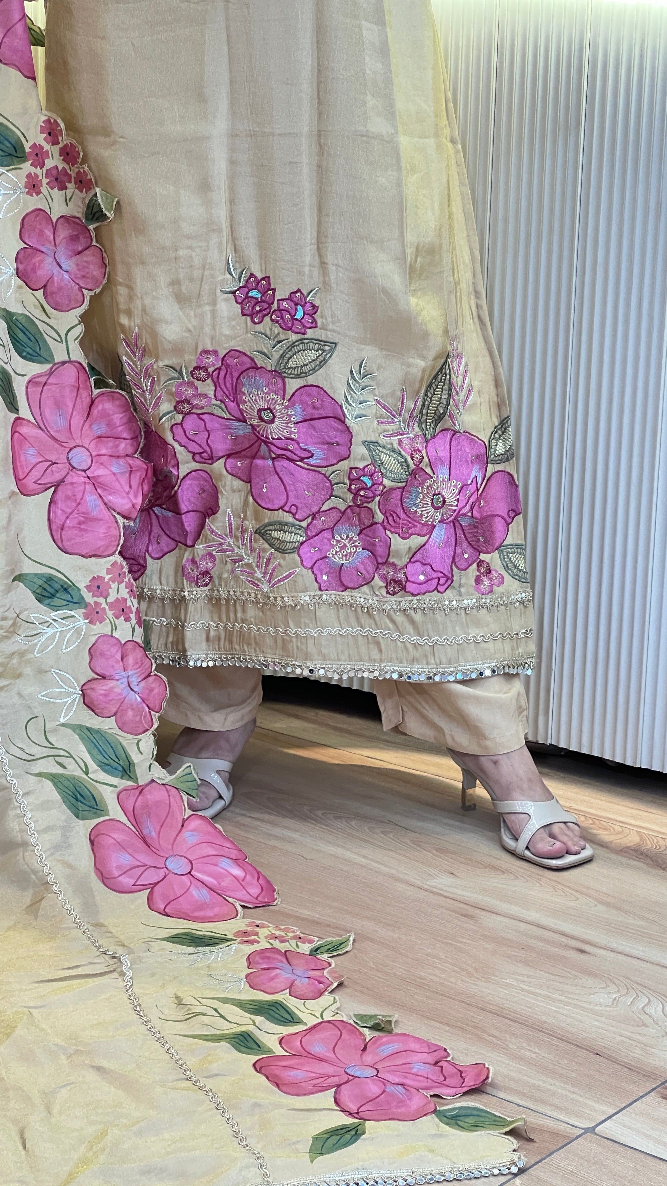 Designer shimmer tissue suit ( sdw 3167 )
