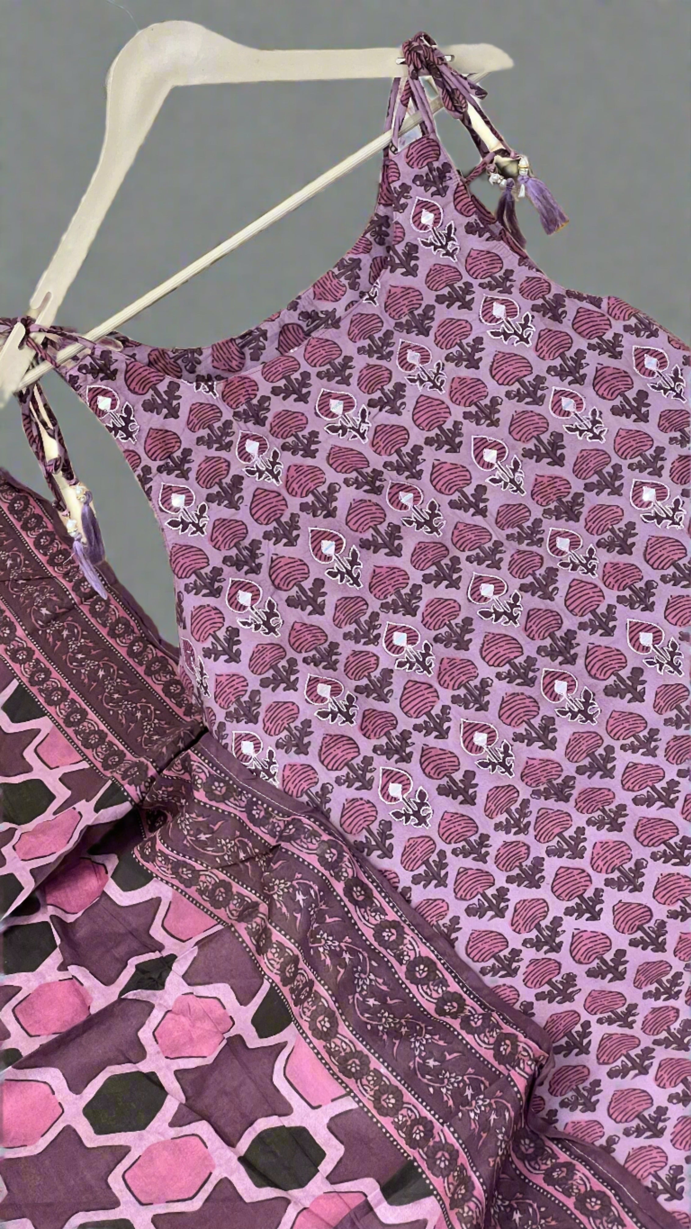 Pure cotton printed suit (without sleeves)