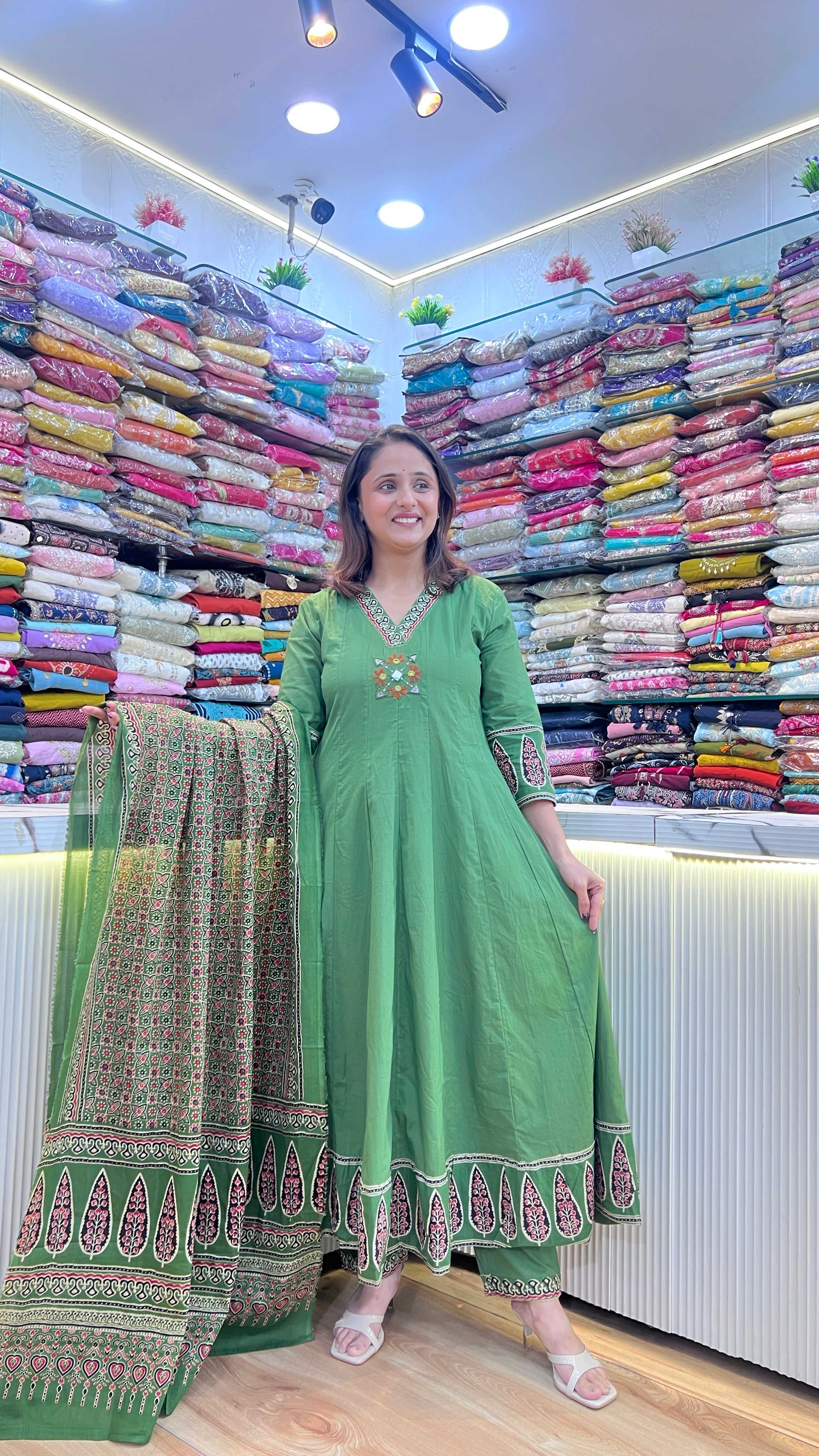 Premium cotton anarkali suit ( ym 64167 )