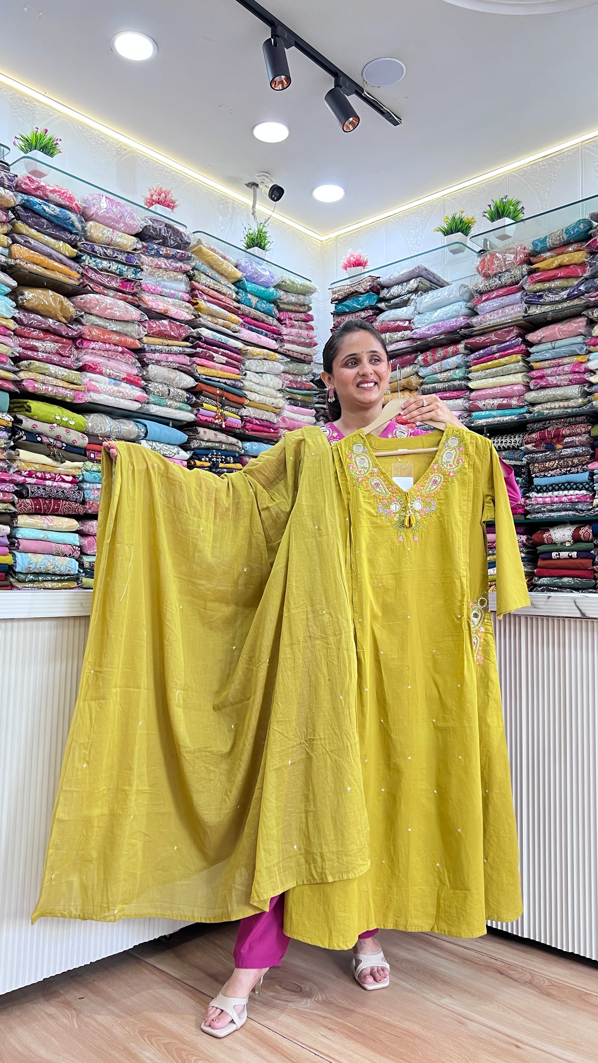 A-line mirror work cotton suit (gj 10267)