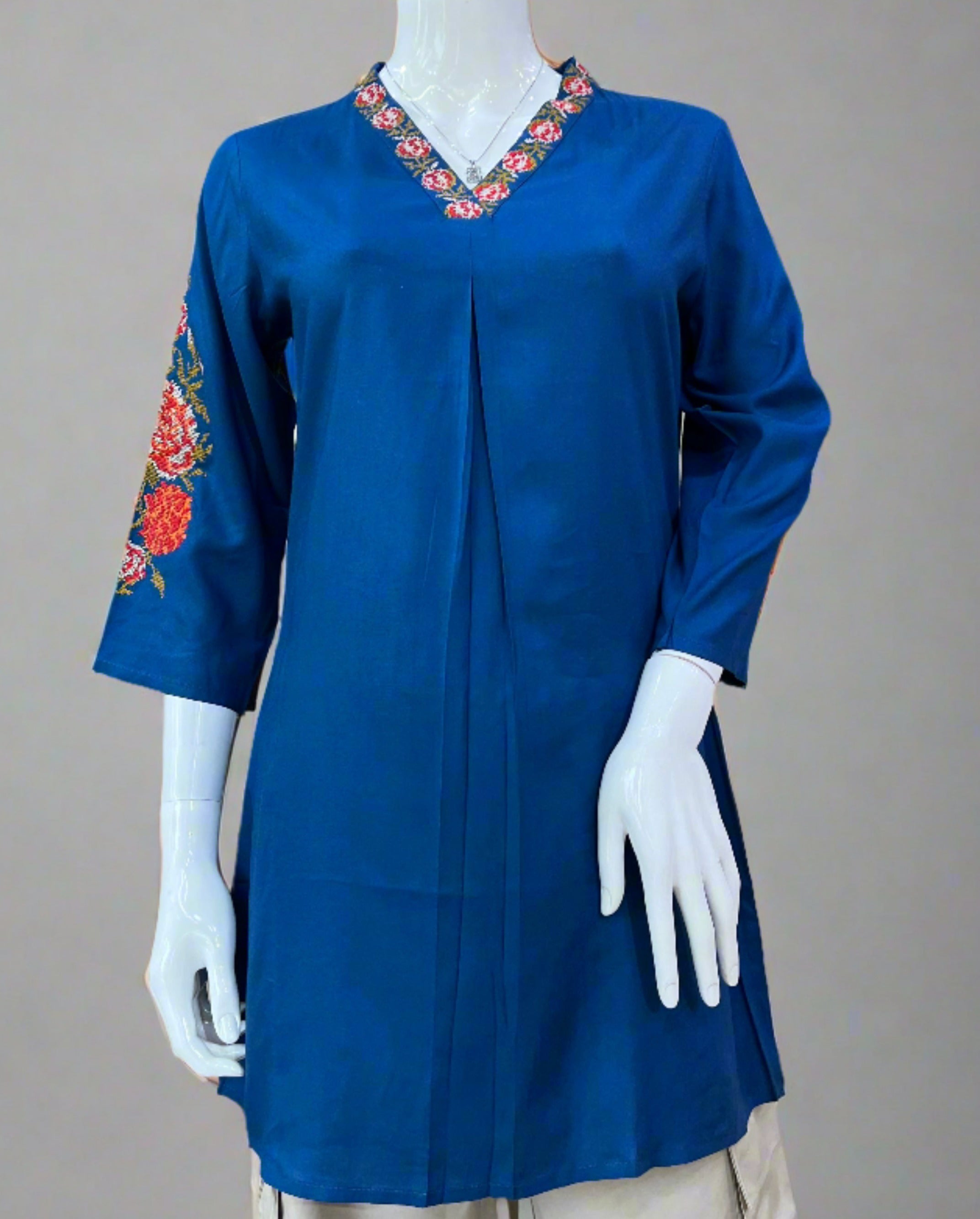 Ajnaha kulu work short kurta