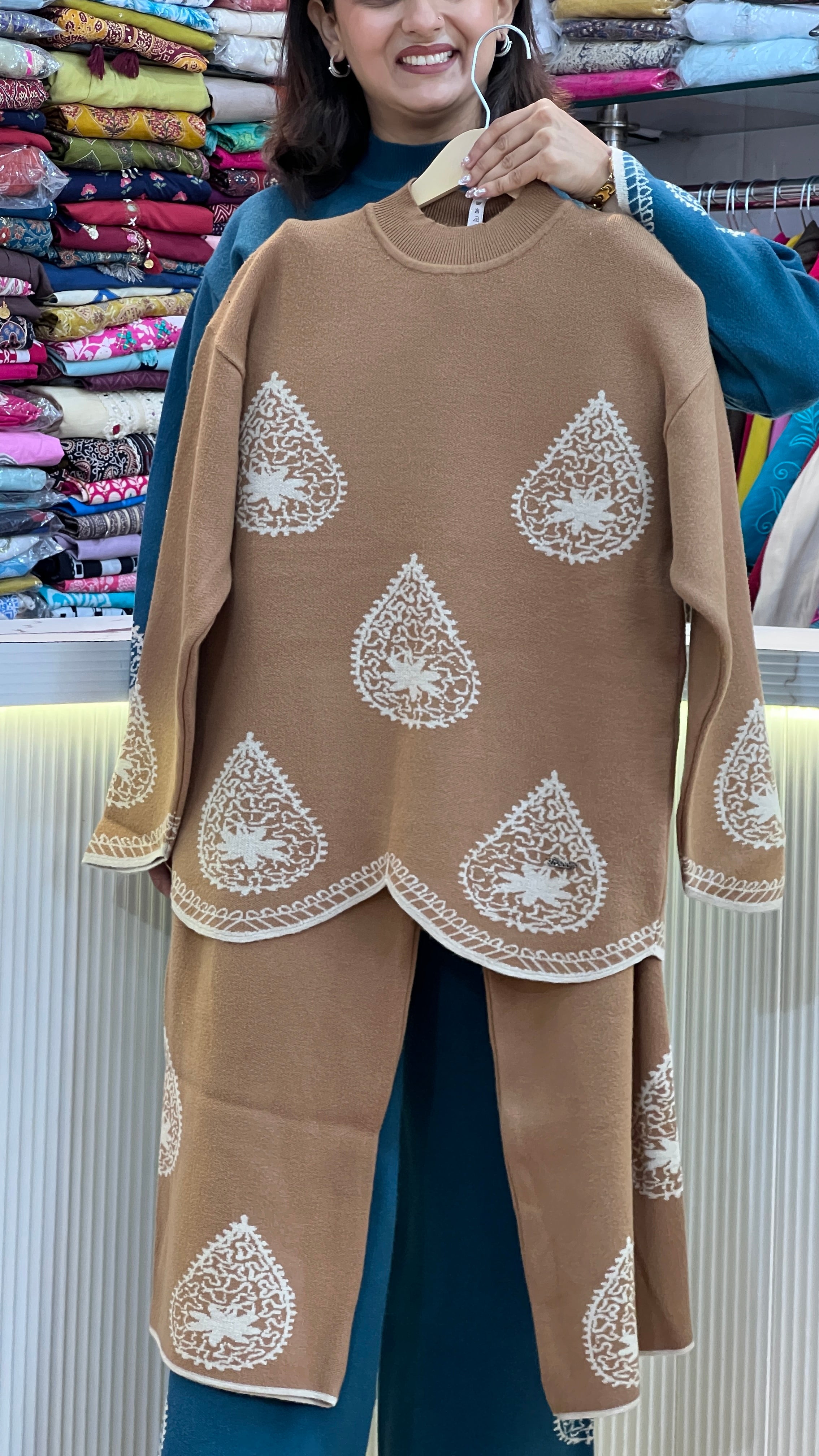 Premium knitted wool cord set ( rs lsn 767 )