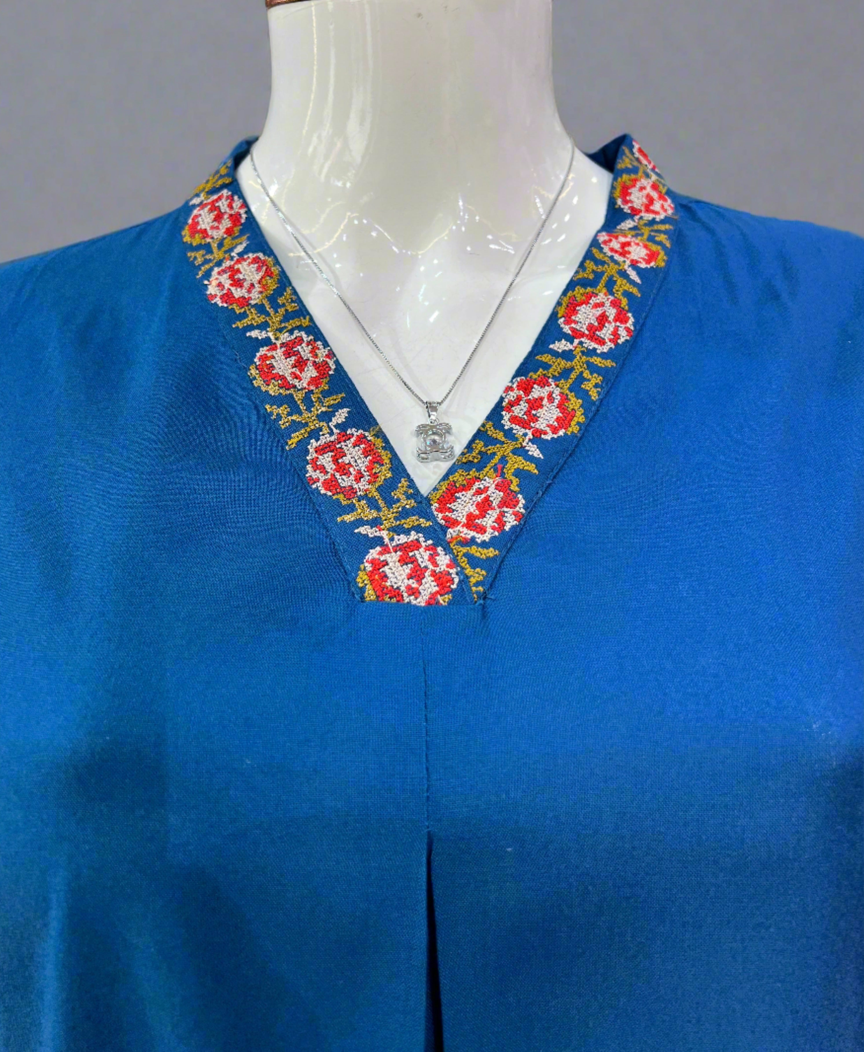 Ajnaha kulu work short kurta