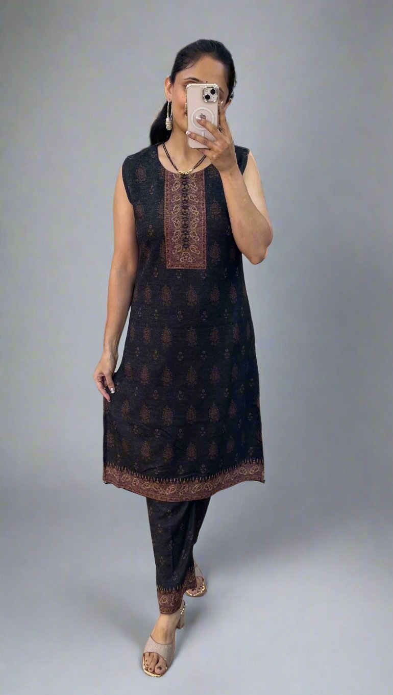 Adhavya Woolen shrug suit