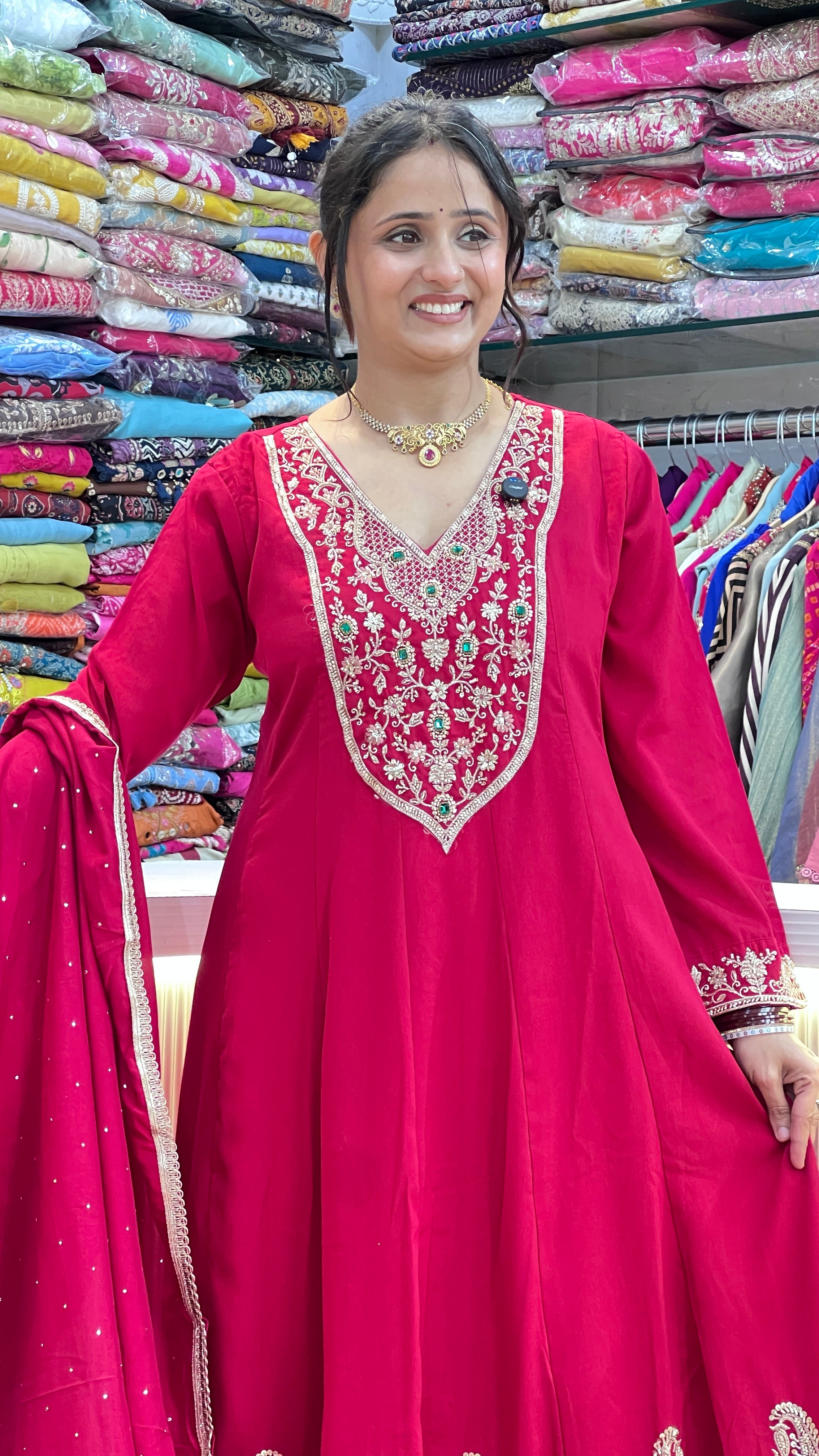 Hand work silk anarkali suit ( tj 31667 / 31767 )