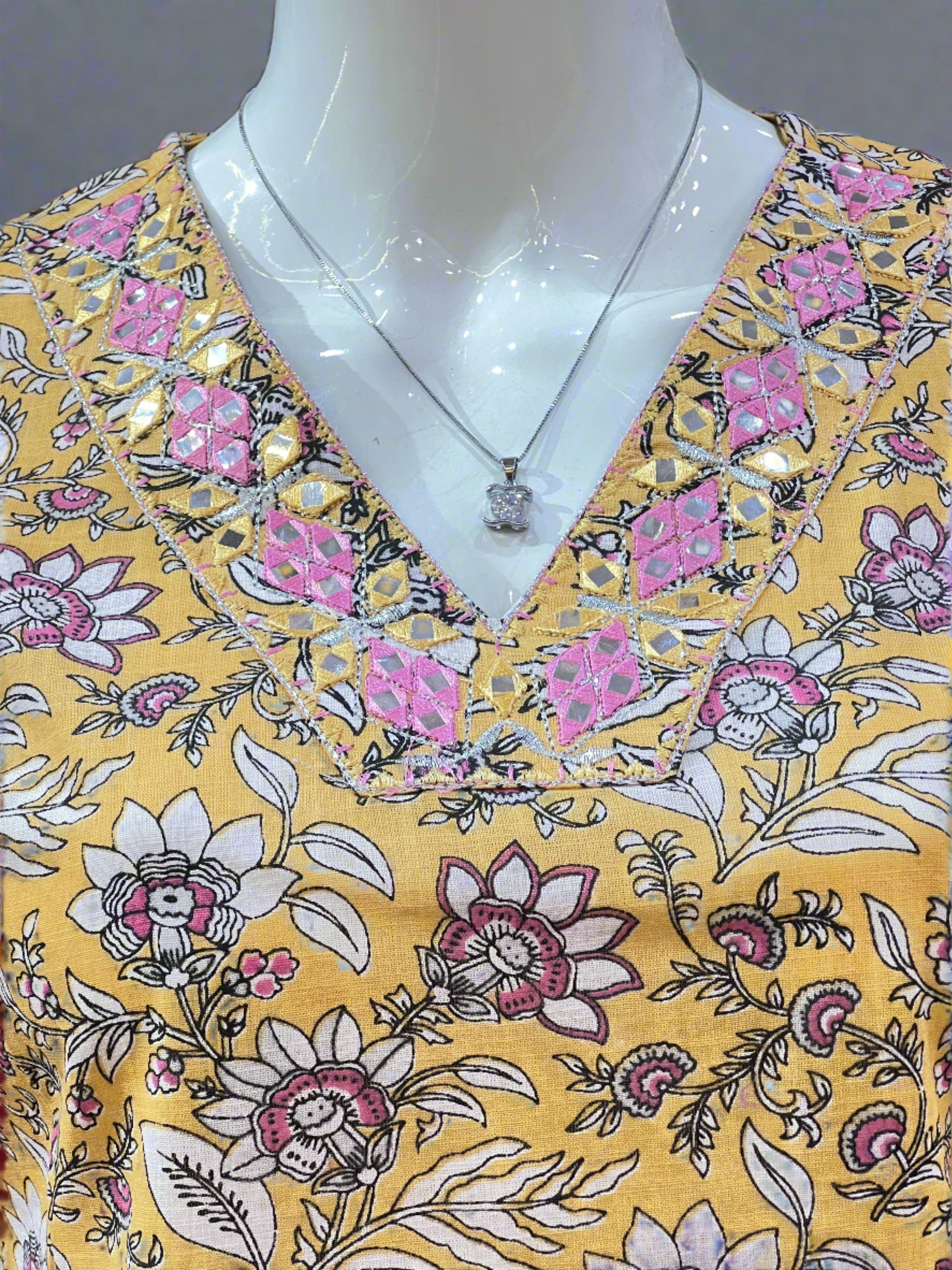 Abni v neck short kurta