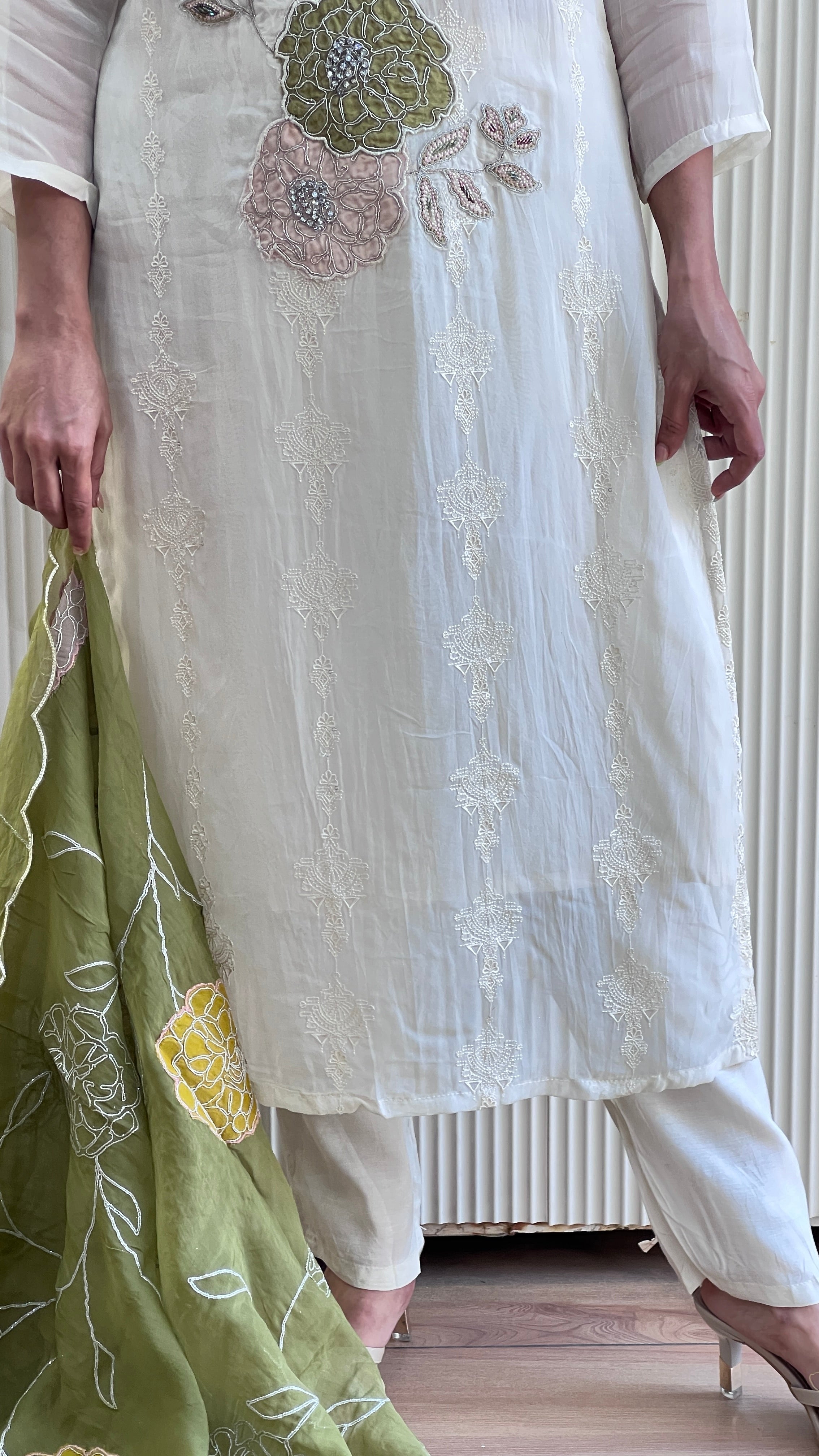 Pure organza embroidered suit ( tj 30267 )