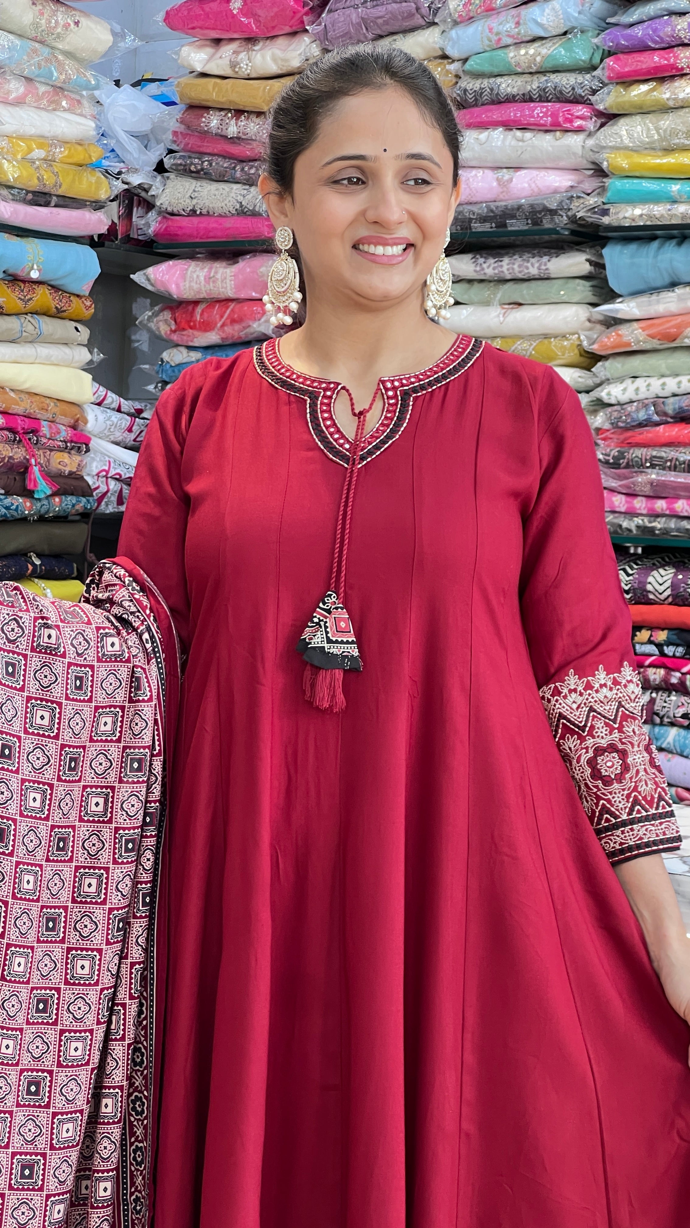 Premium rayon anarkali suit ( ym 63067 )