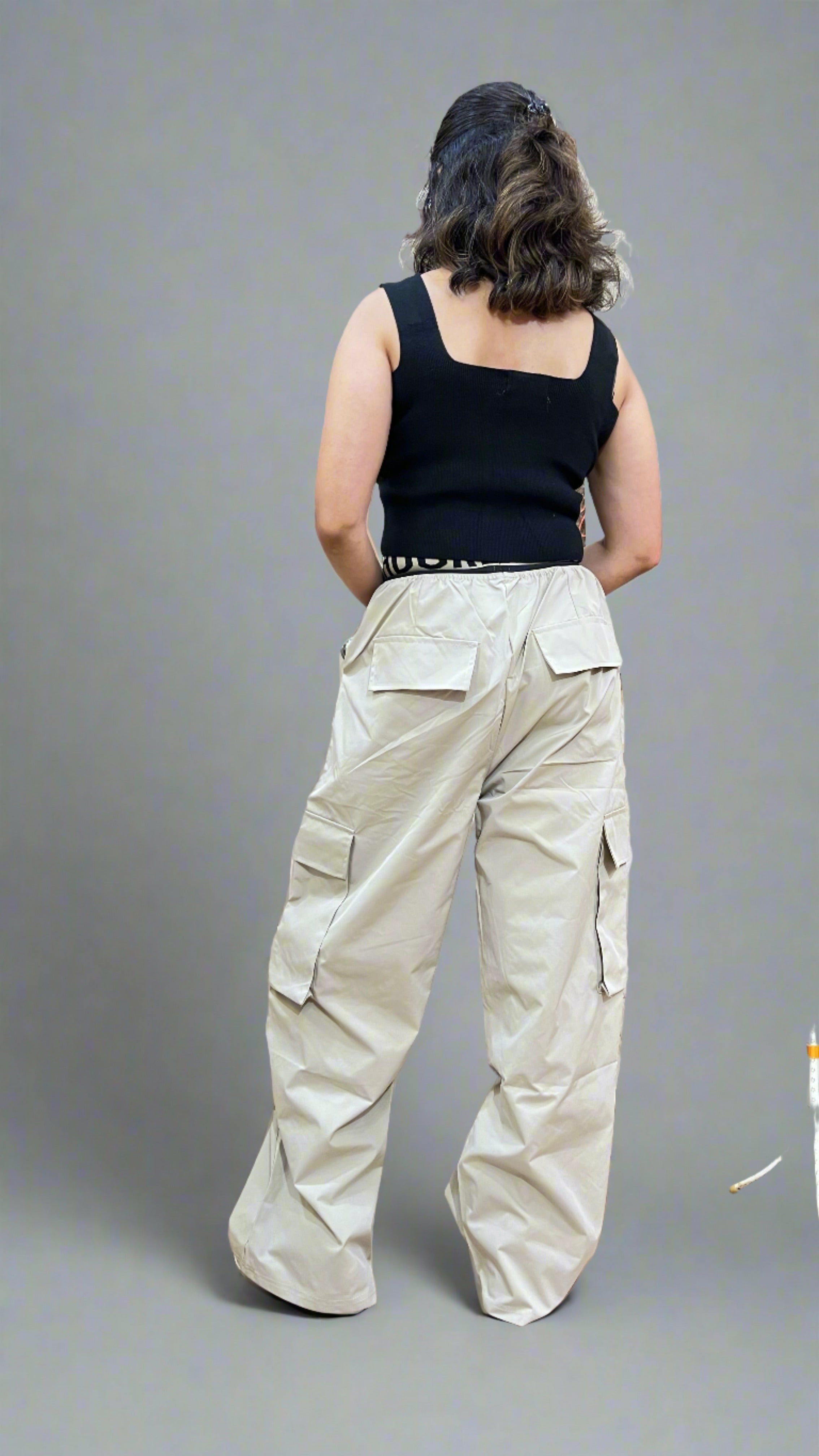 Women relax fit cargo pants