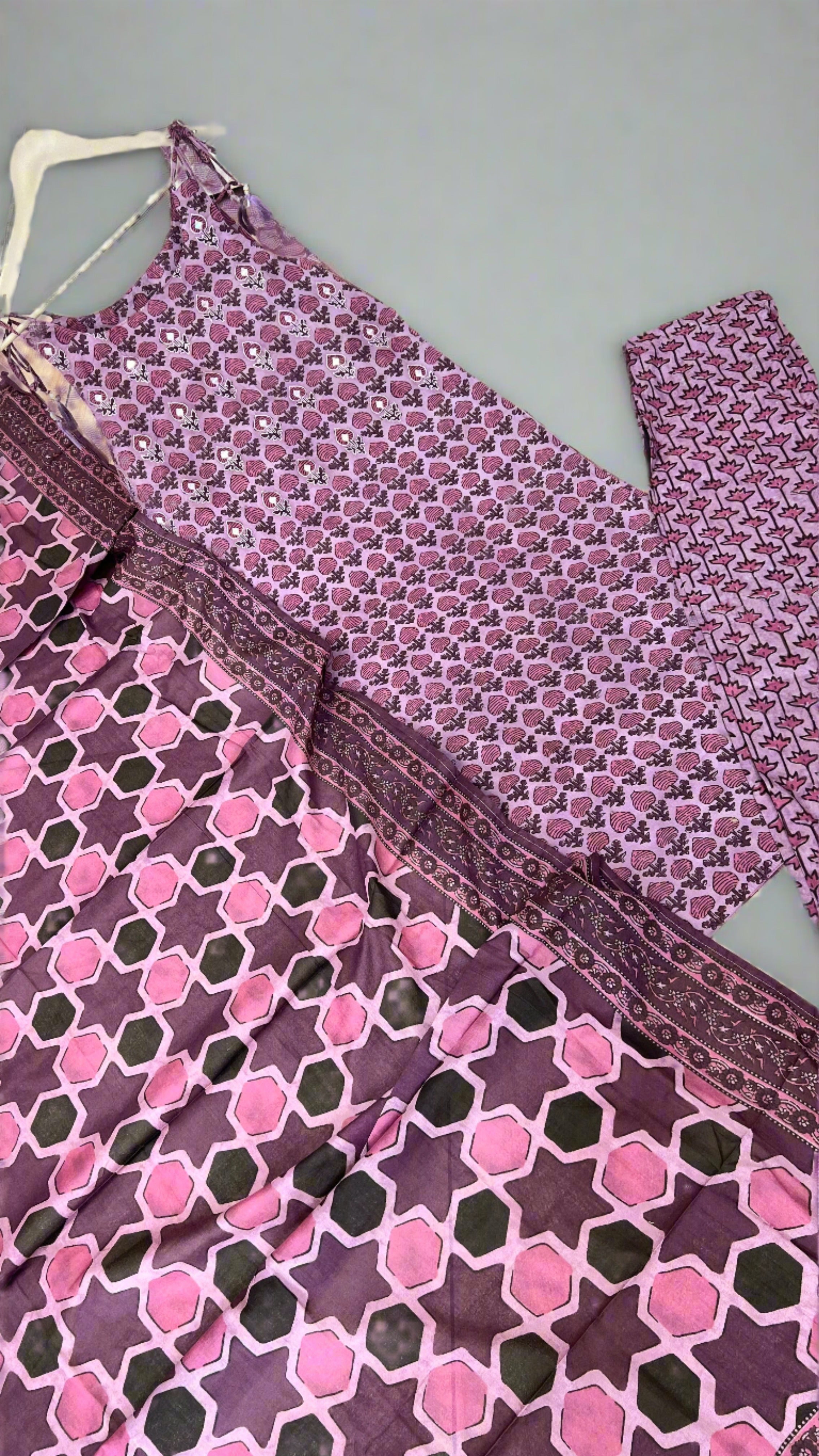 Pure cotton printed suit (without sleeves)