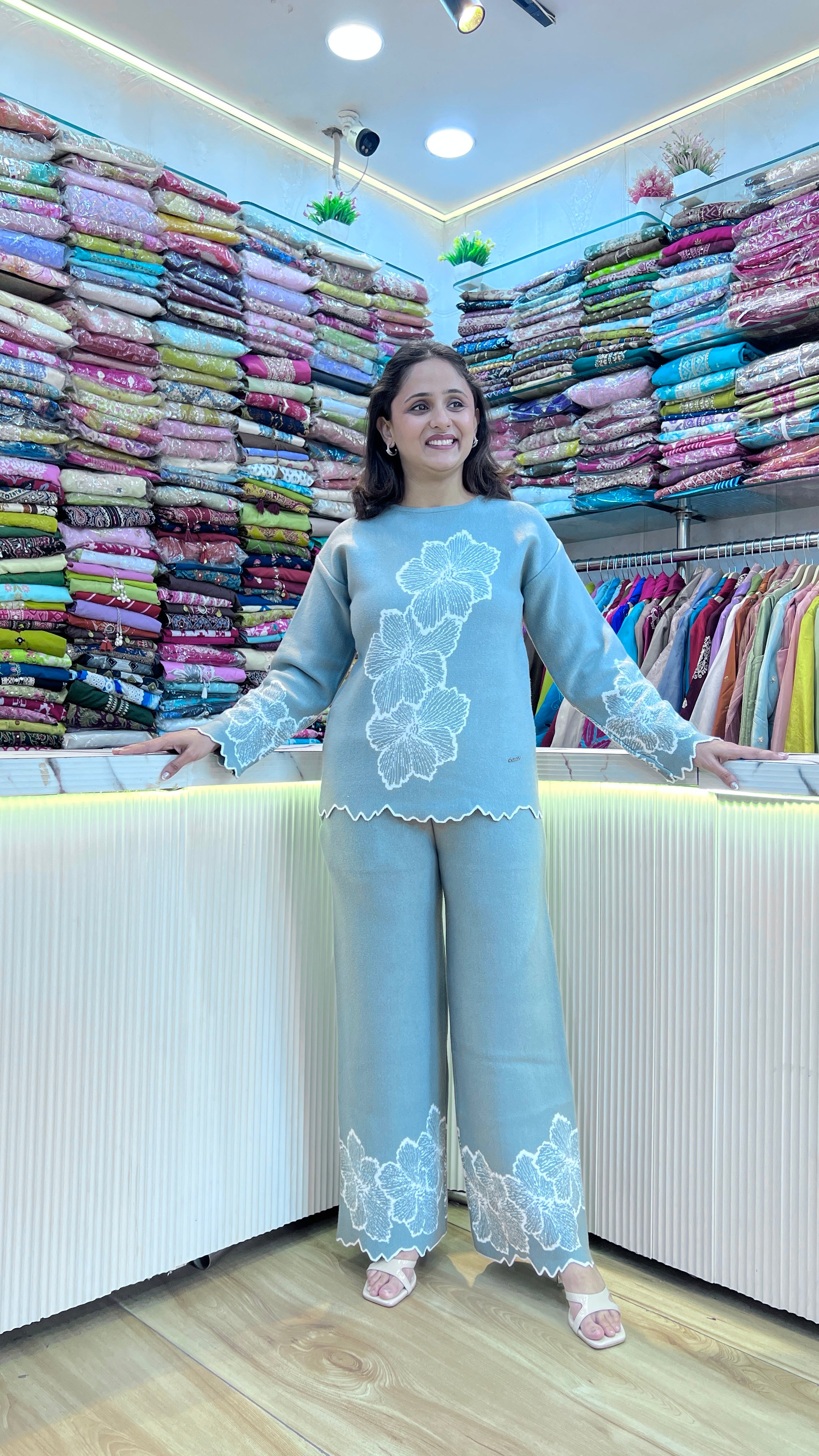 Premium knitted wool cord set ( rs lsn 1467 )