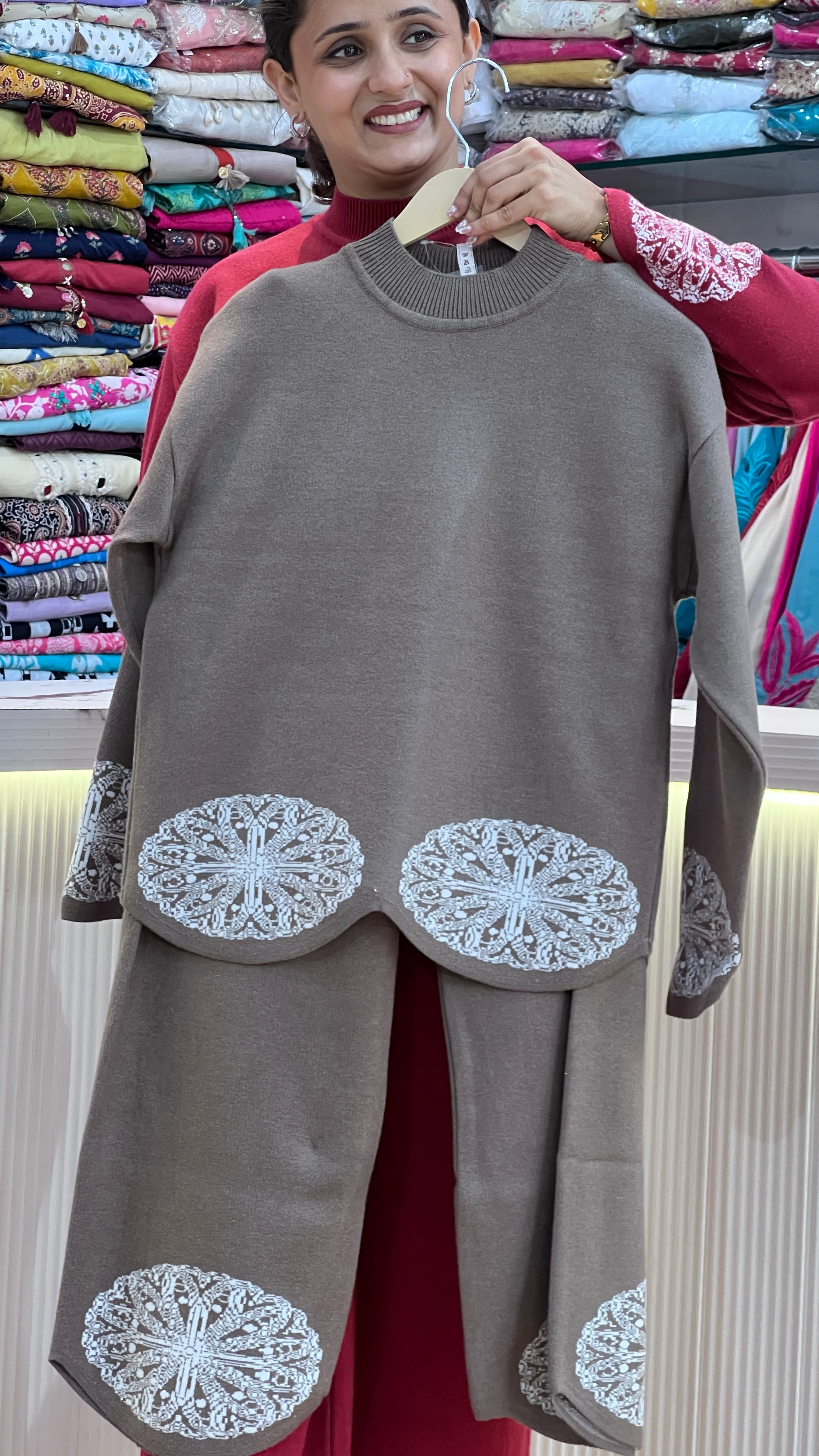 Premium knitted wool cord set ( rs lsn 1867 )