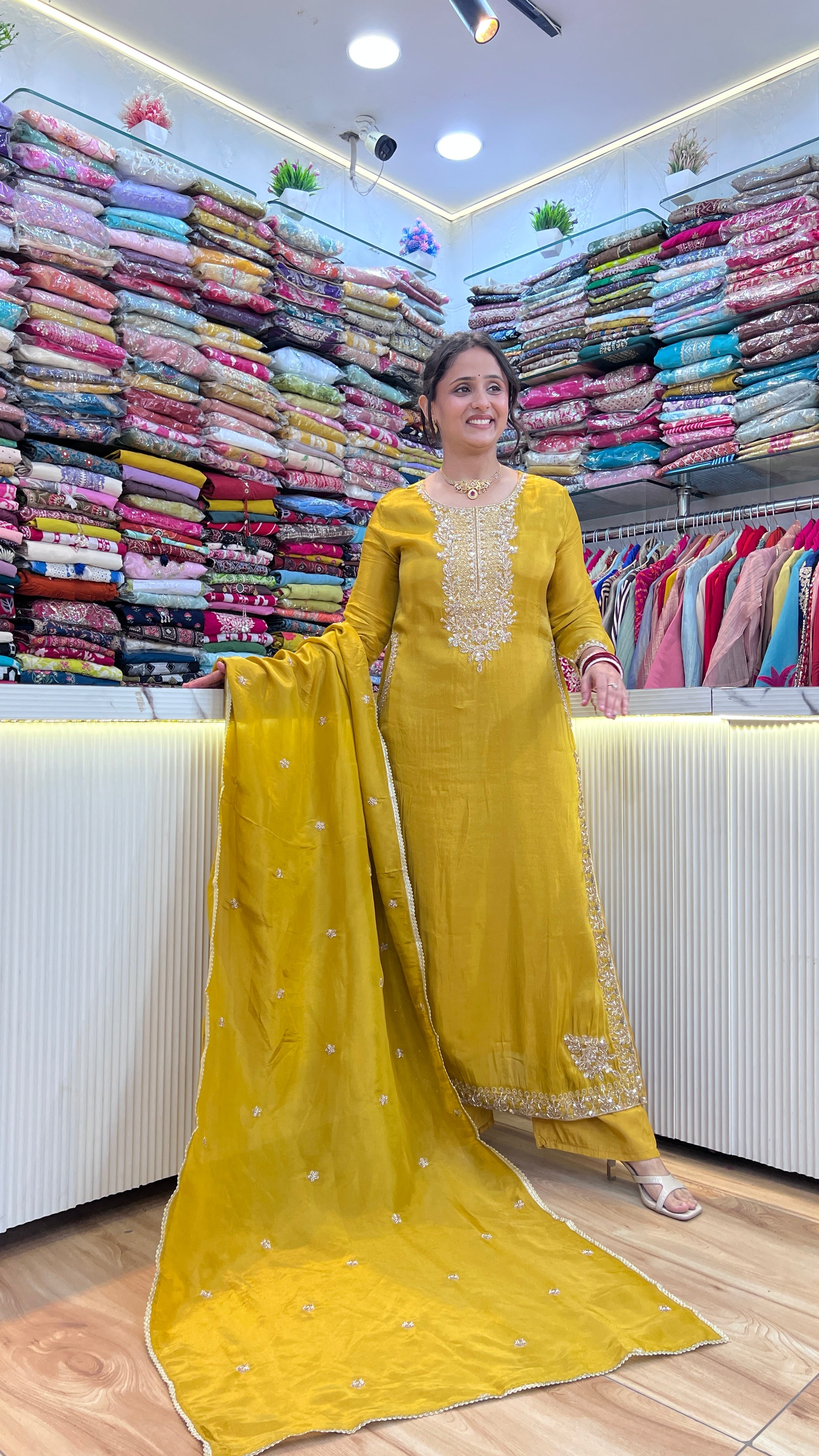 Premium tissue hand work pakistani suit ( sdw 2967 )