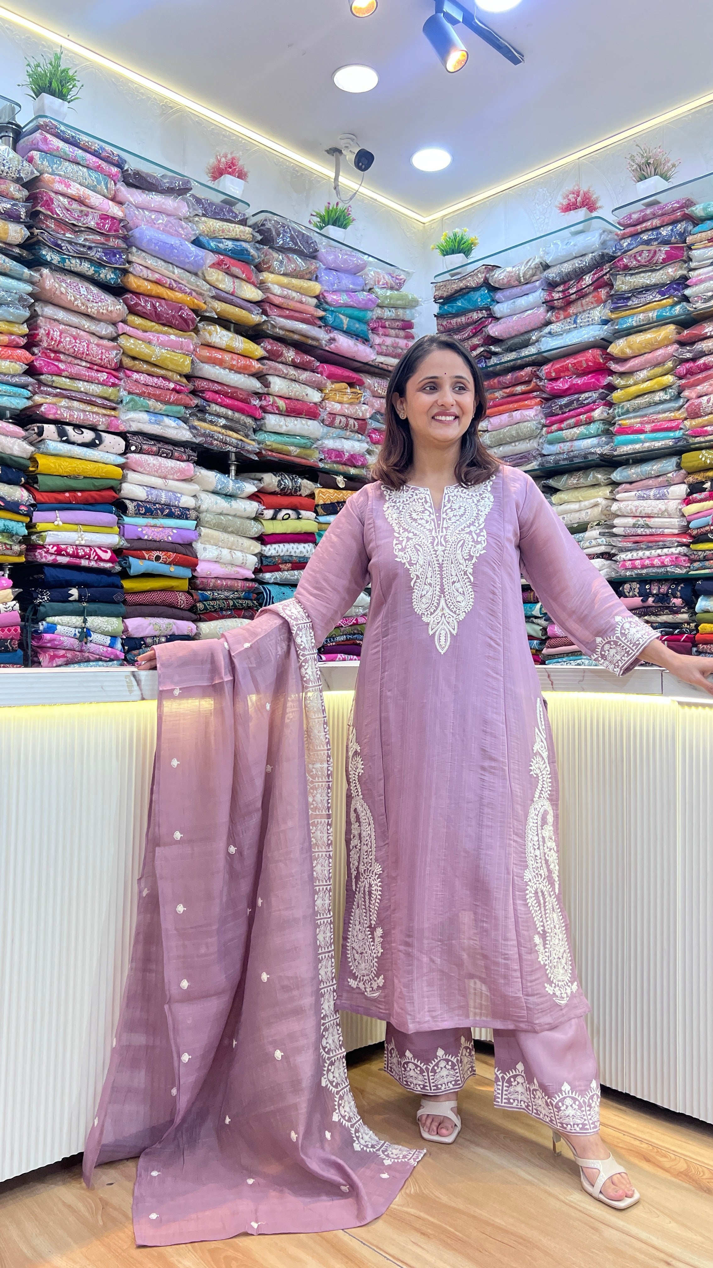 Premium mul chanderi suit ( ym 64067 )
