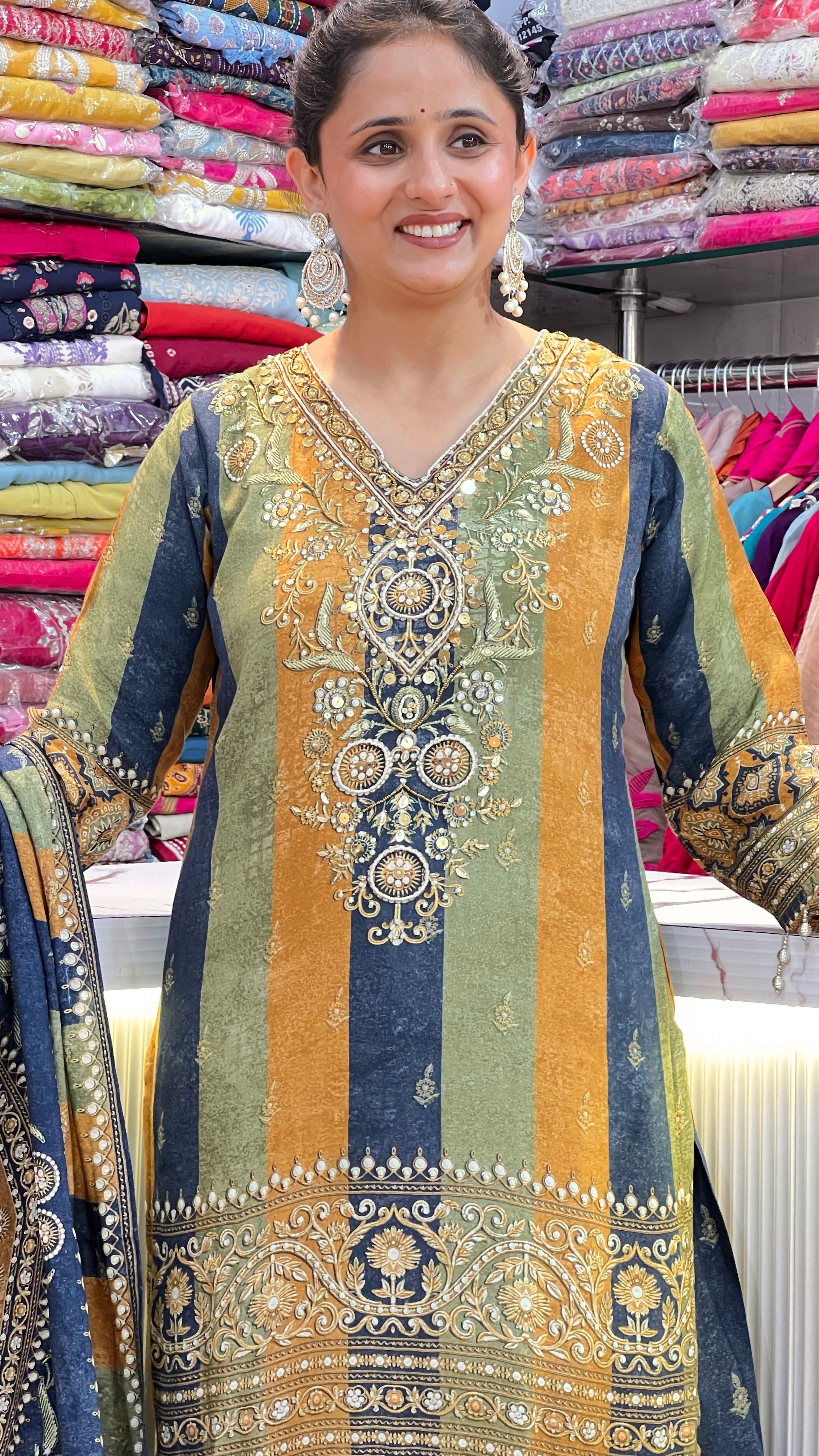 Pure crape designer farshi suit ( ym 65267 )