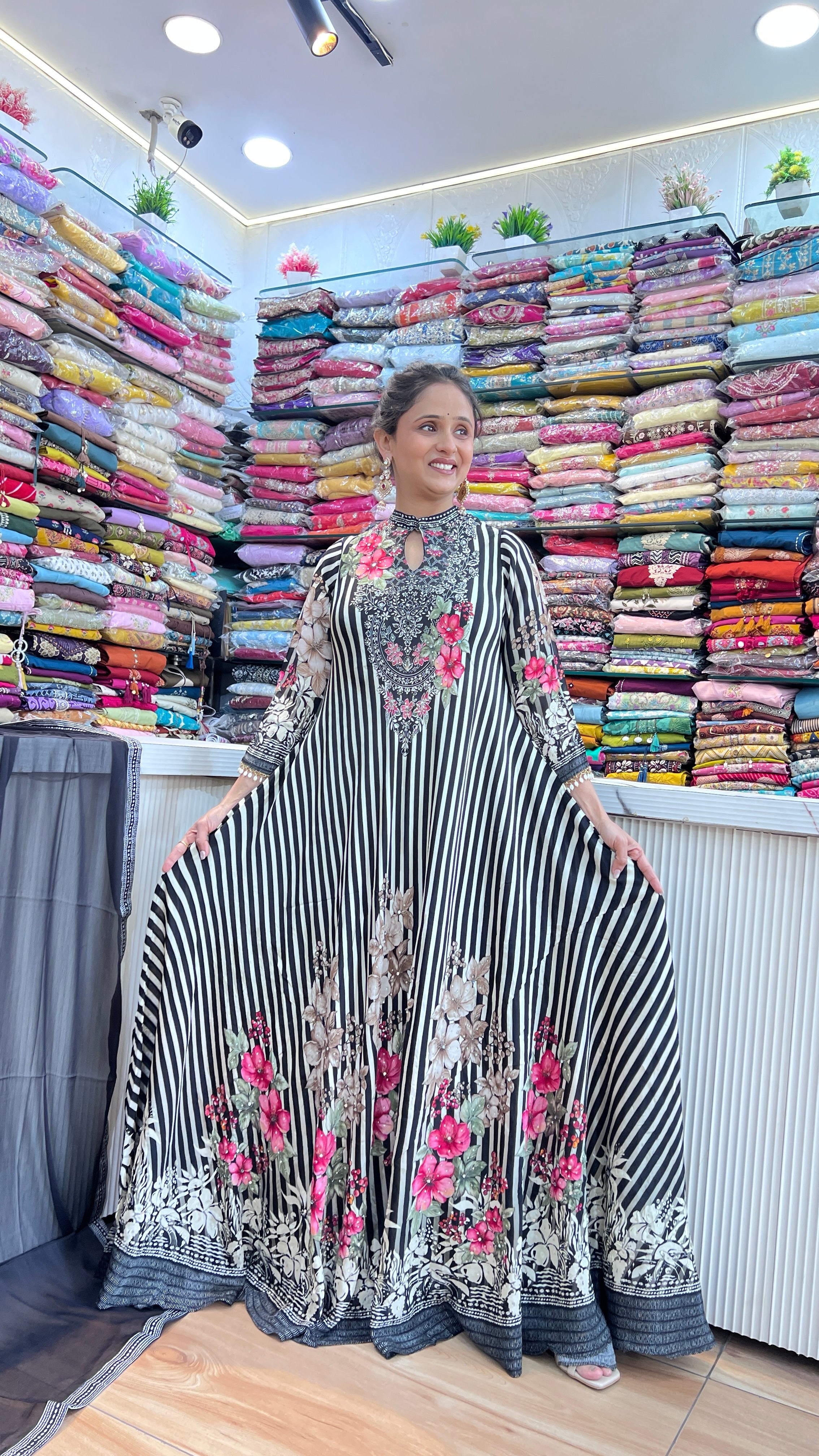 Pure crape anarkali ( tj 28167 )
