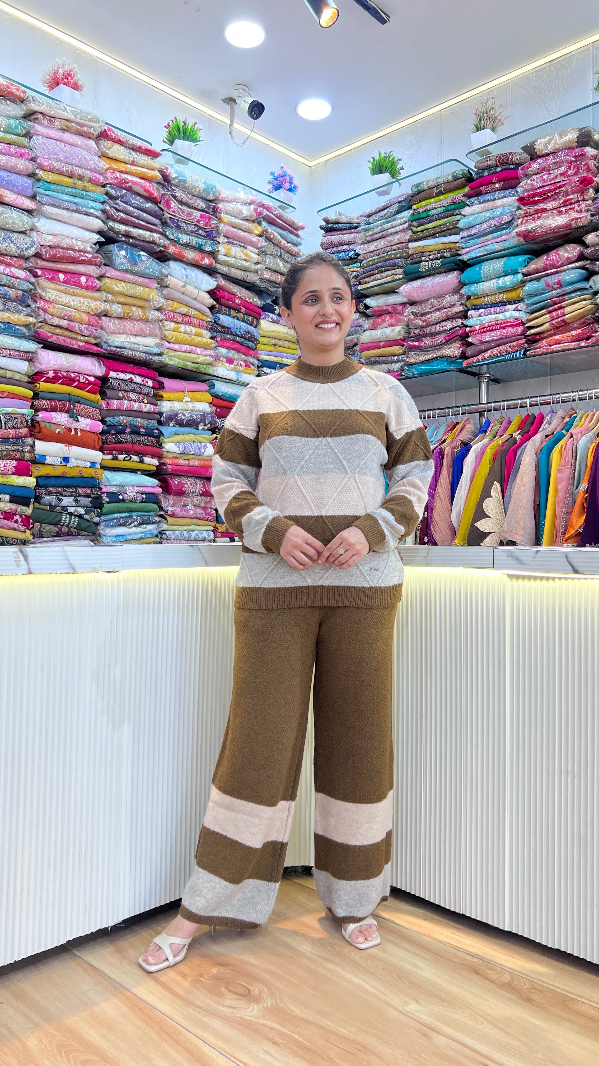 Heavy Knitted Wool Co-Ord Set ( rs lsn 567 )
