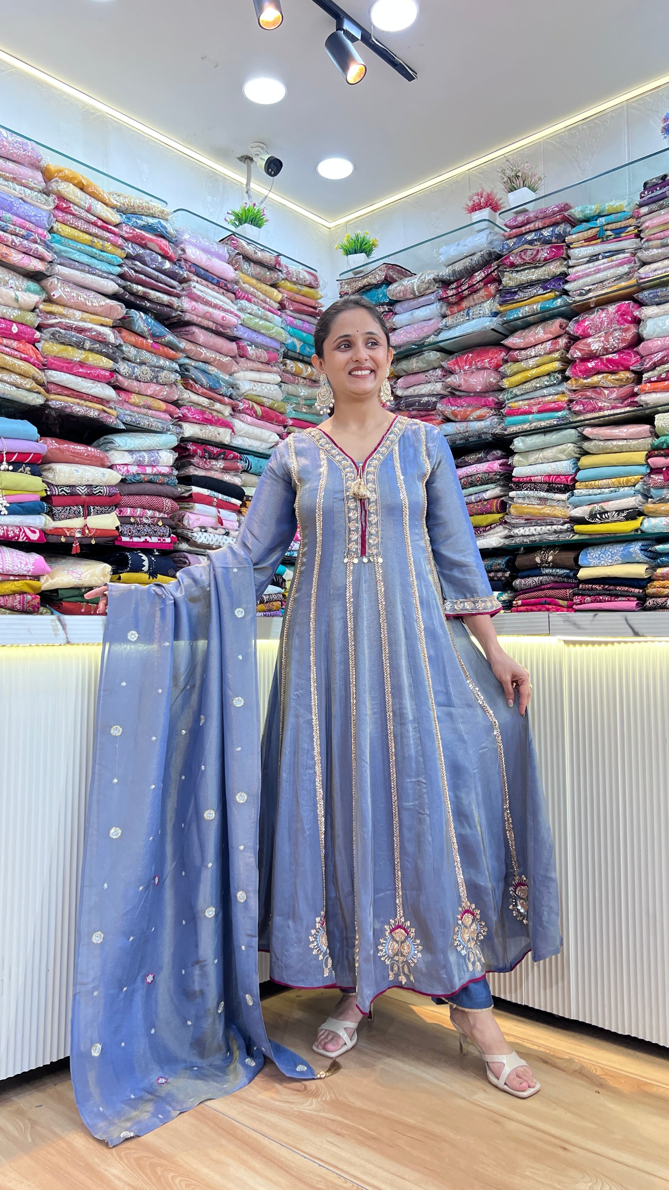 Hand embroidered anarkali suit ( tj 29767 )