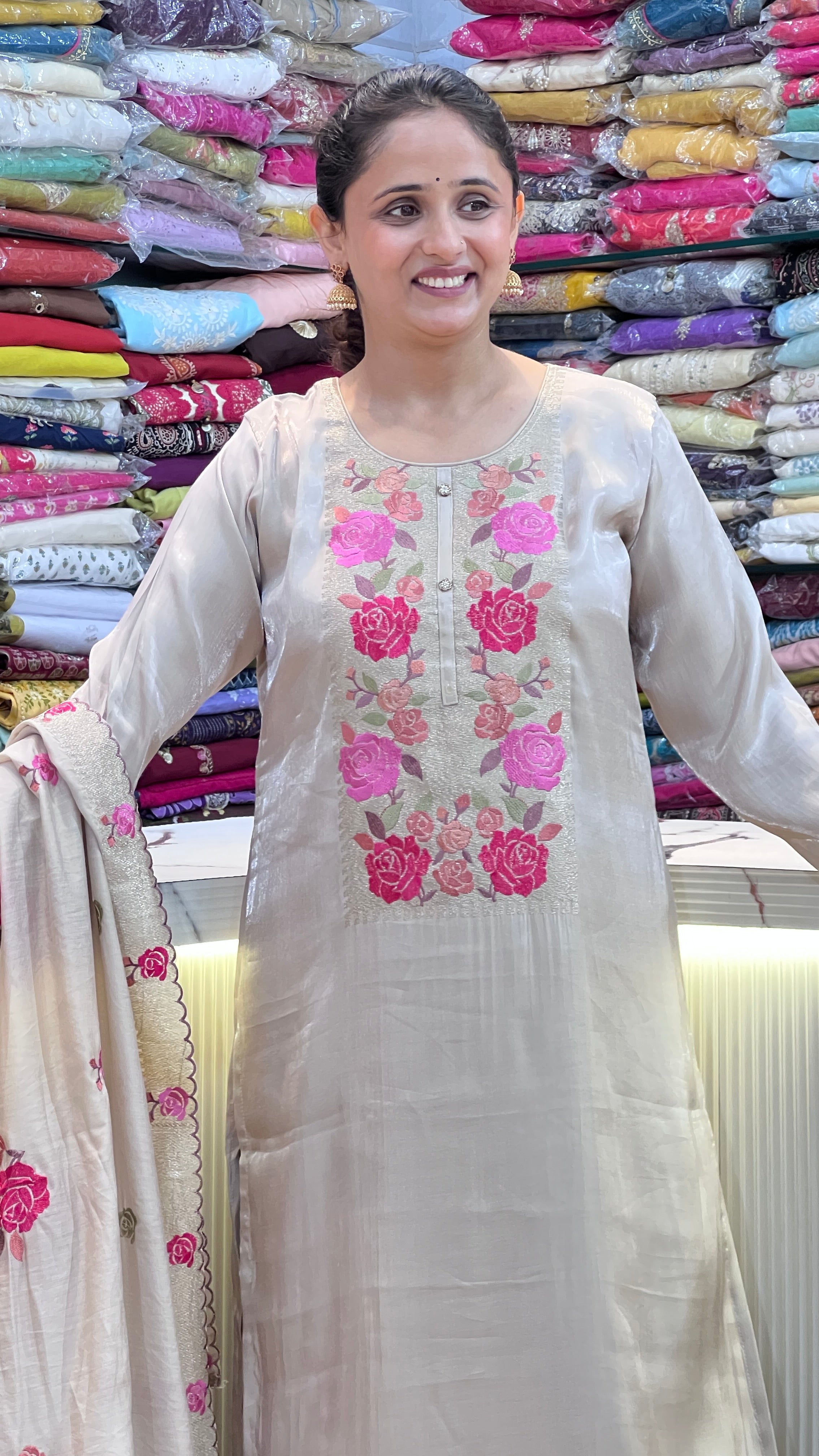 Premium imported embroidered suit ( na 2167 )