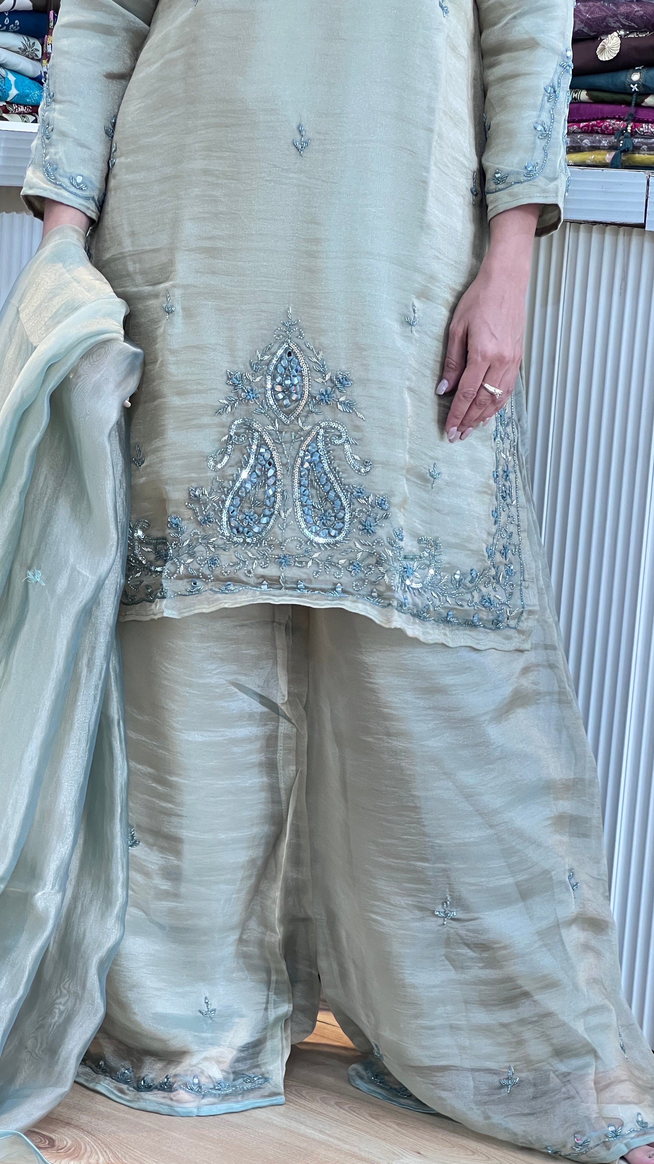 Pure crush tissue suit ( tj 28067 )