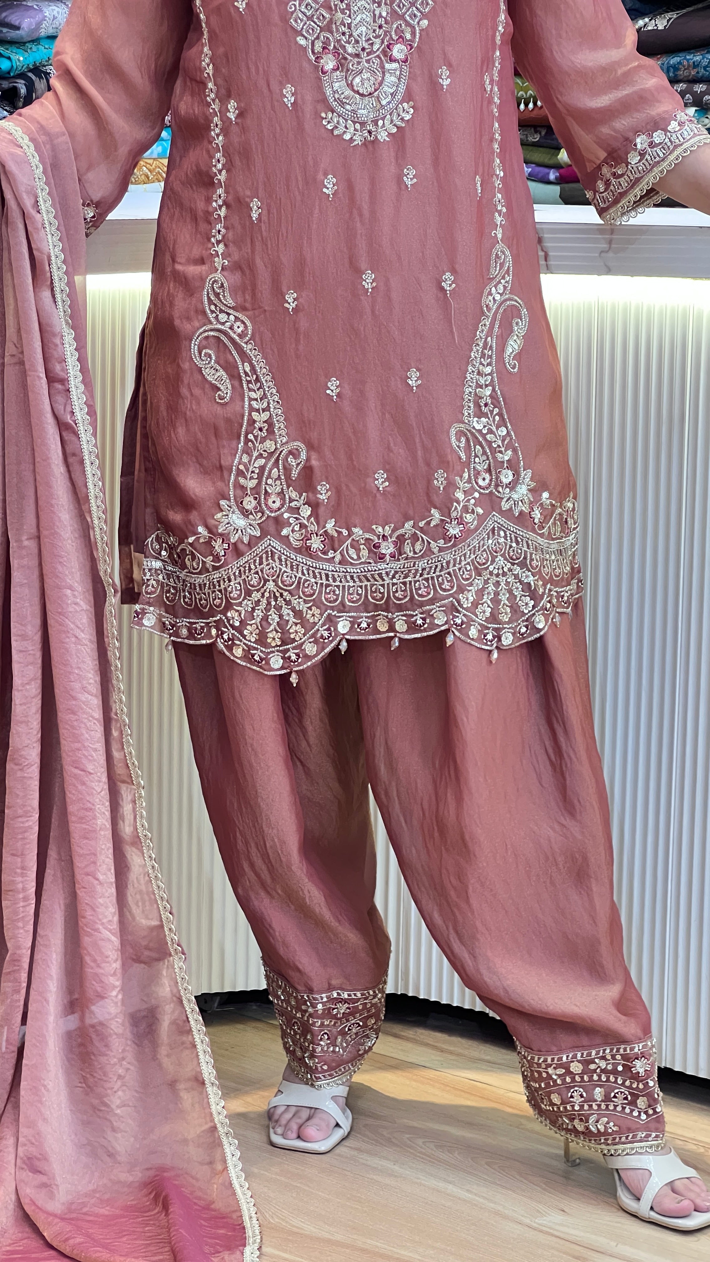 Embroidered farshi suit ( tj 29567 )