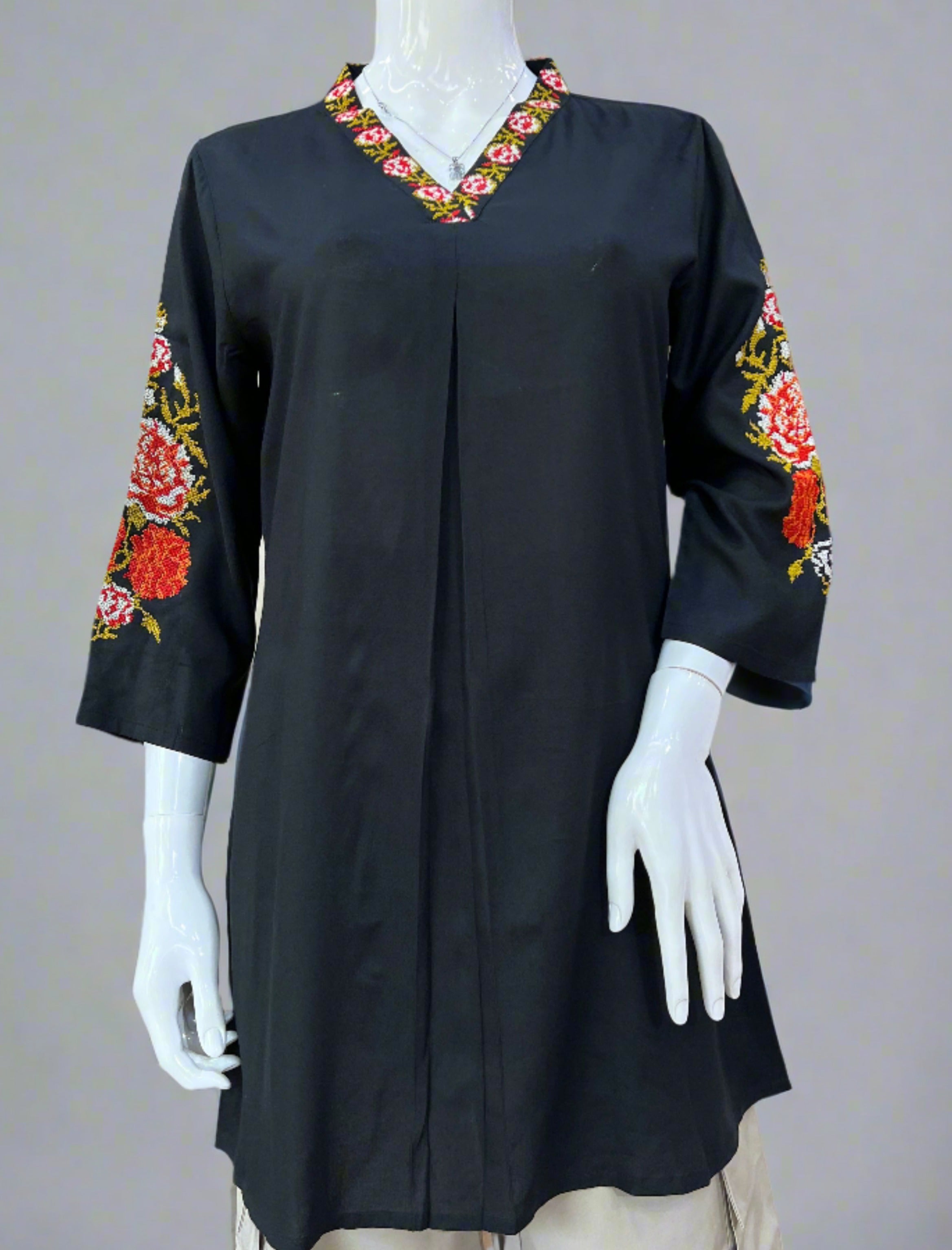 Ajnaha kulu work short kurta