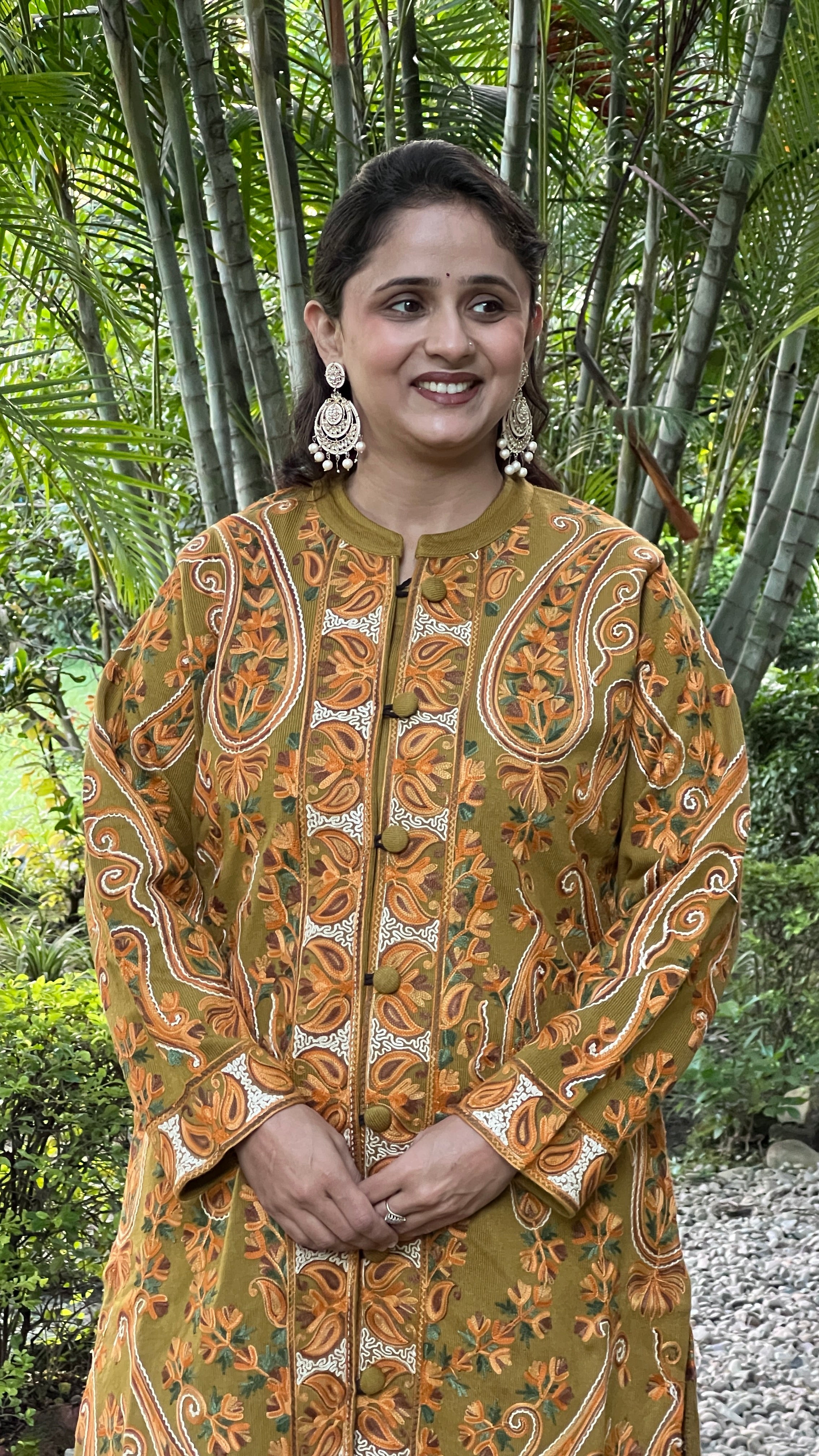 Premium 3-Piece Kashmiri Long Shrug Set ( rs sa 4053 )