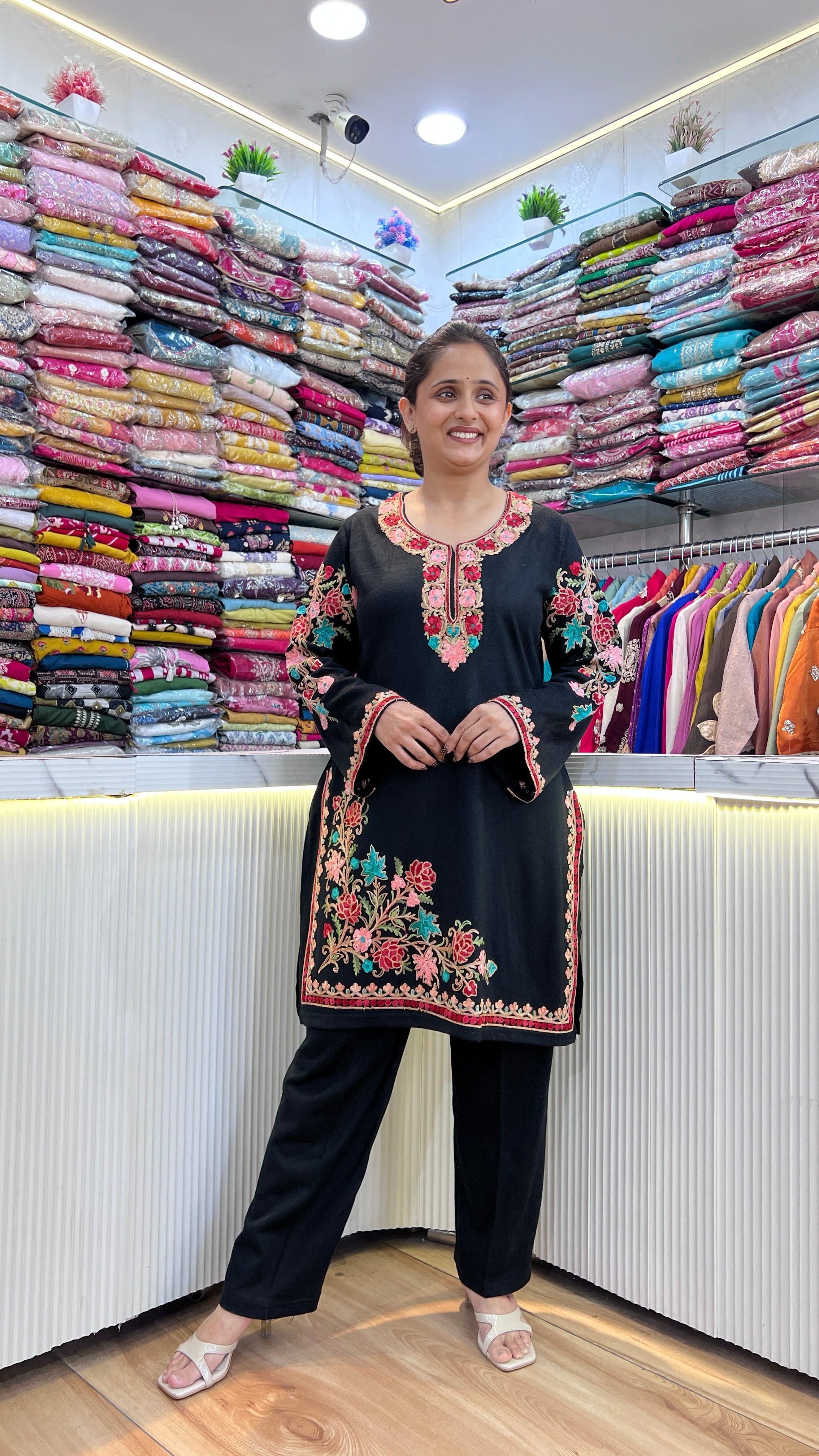 Pure Daffodil Kashmiri Co-Ord Set ( rs pink f0017 )