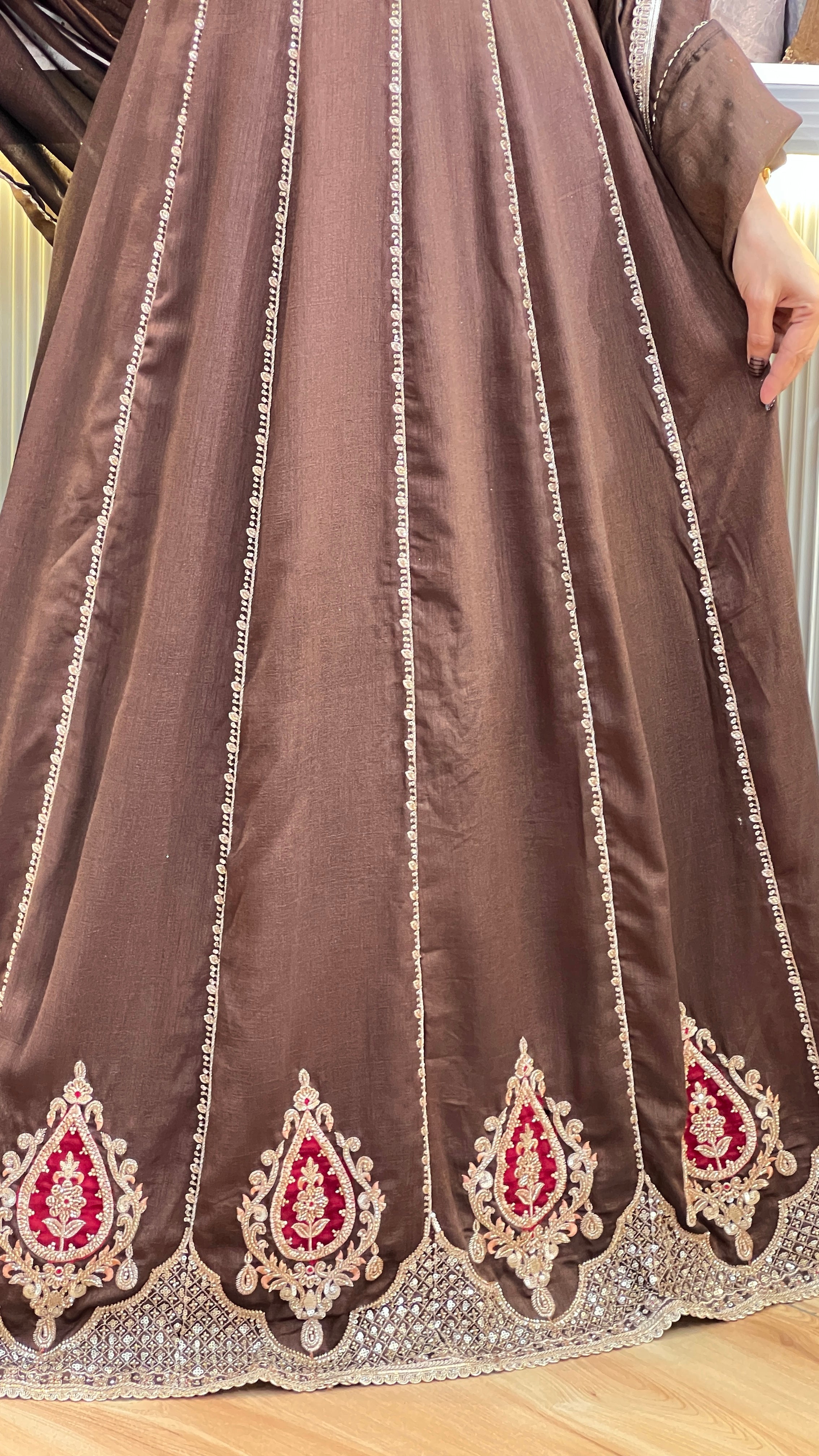 Karva special gown with dupatta ( tj 31067 )