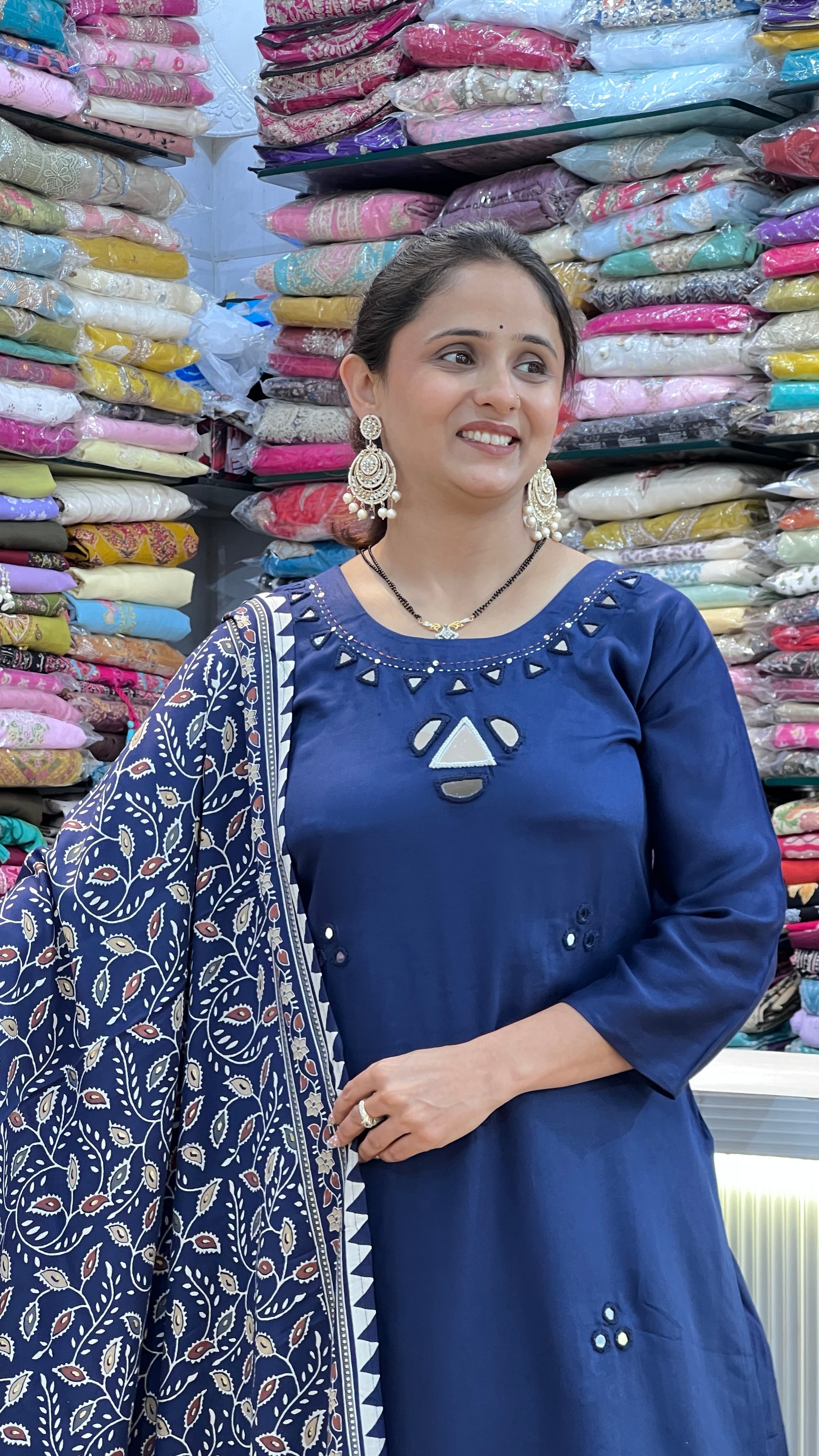 Super soft gajji farshi suit ( ym 62267 )