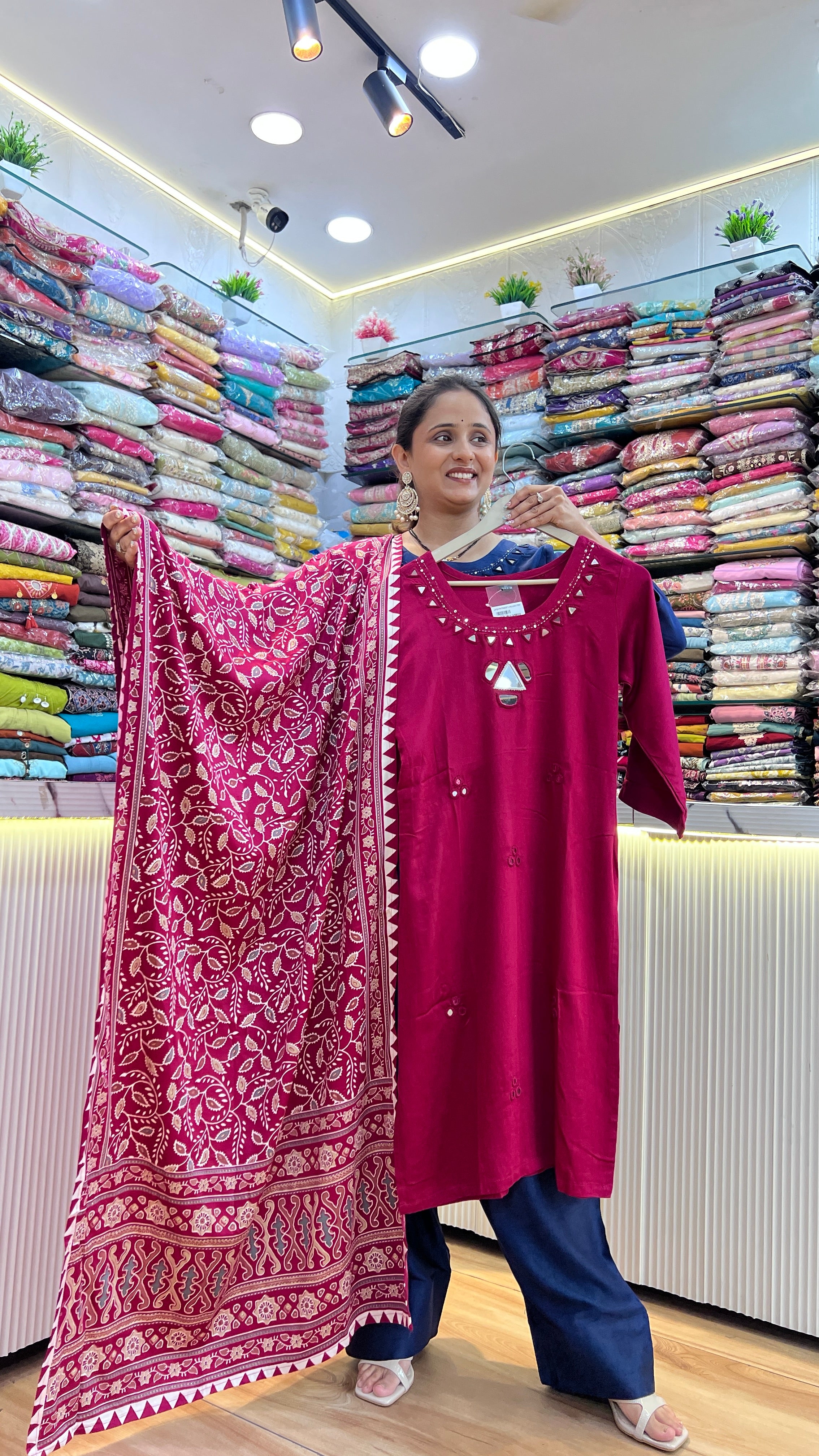 Super soft gajji farshi suit ( ym 62267 )