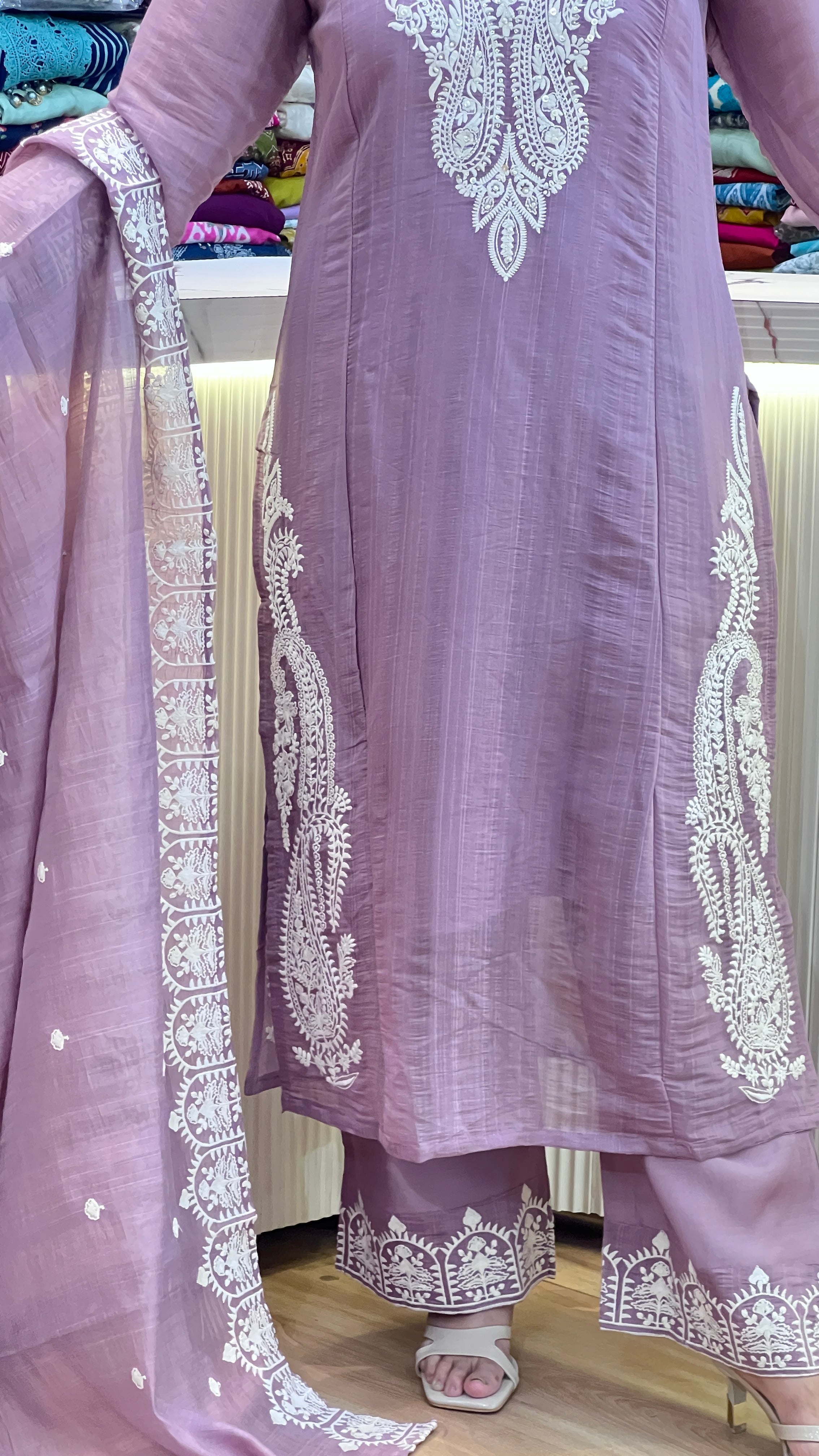 Premium mul chanderi suit ( ym 64067 )