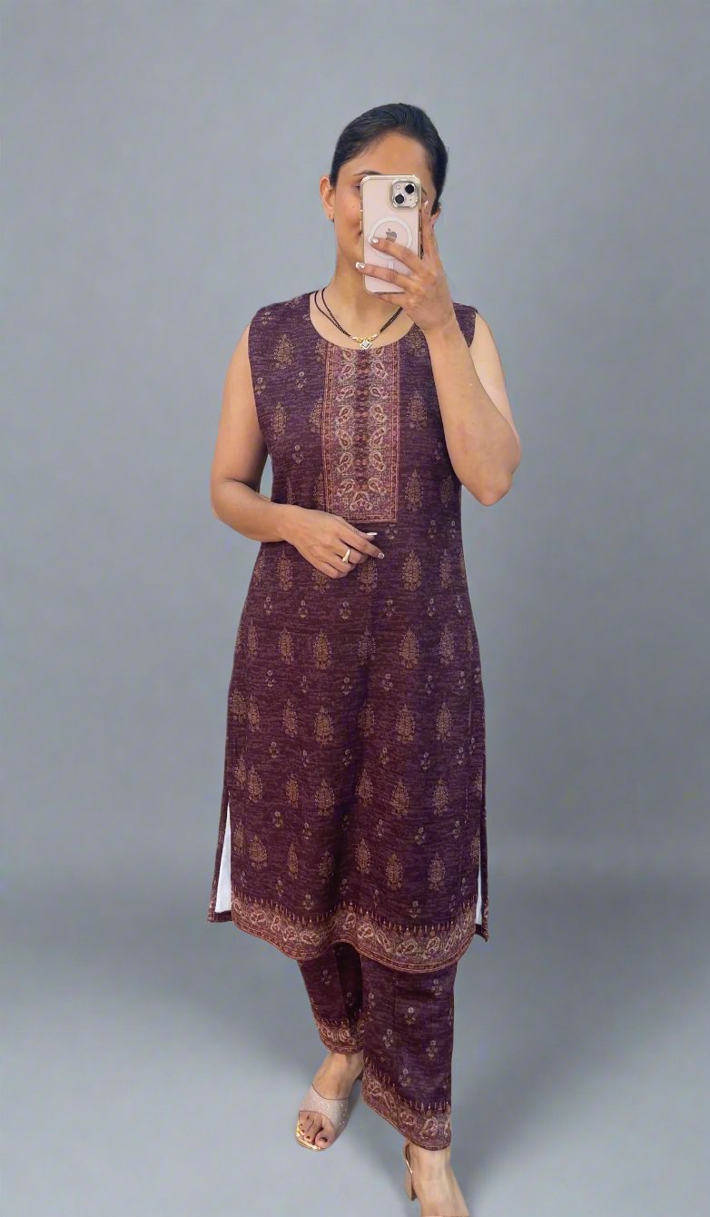 Adhavya Woolen shrug suit
