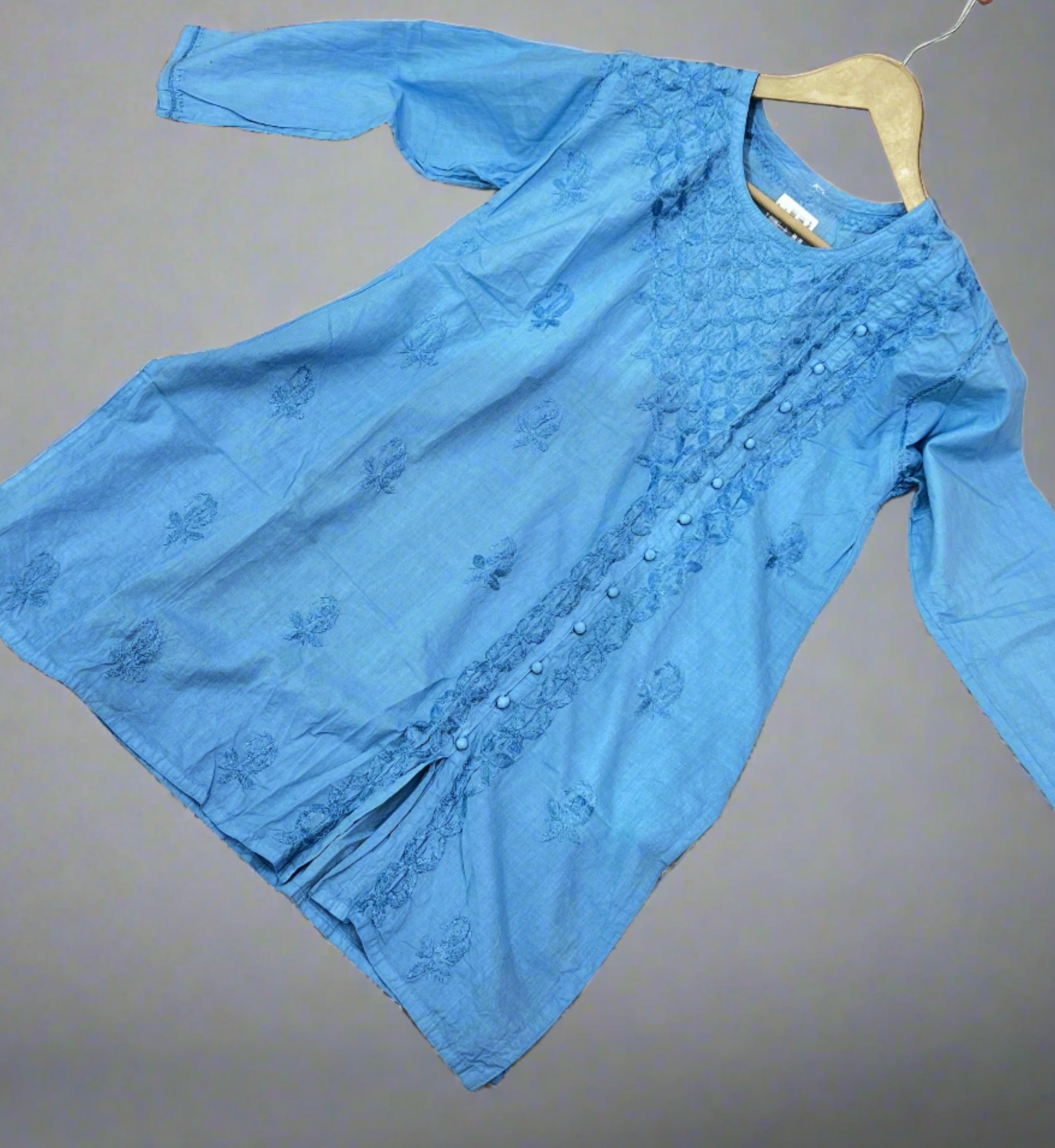 Chikankari short kurta