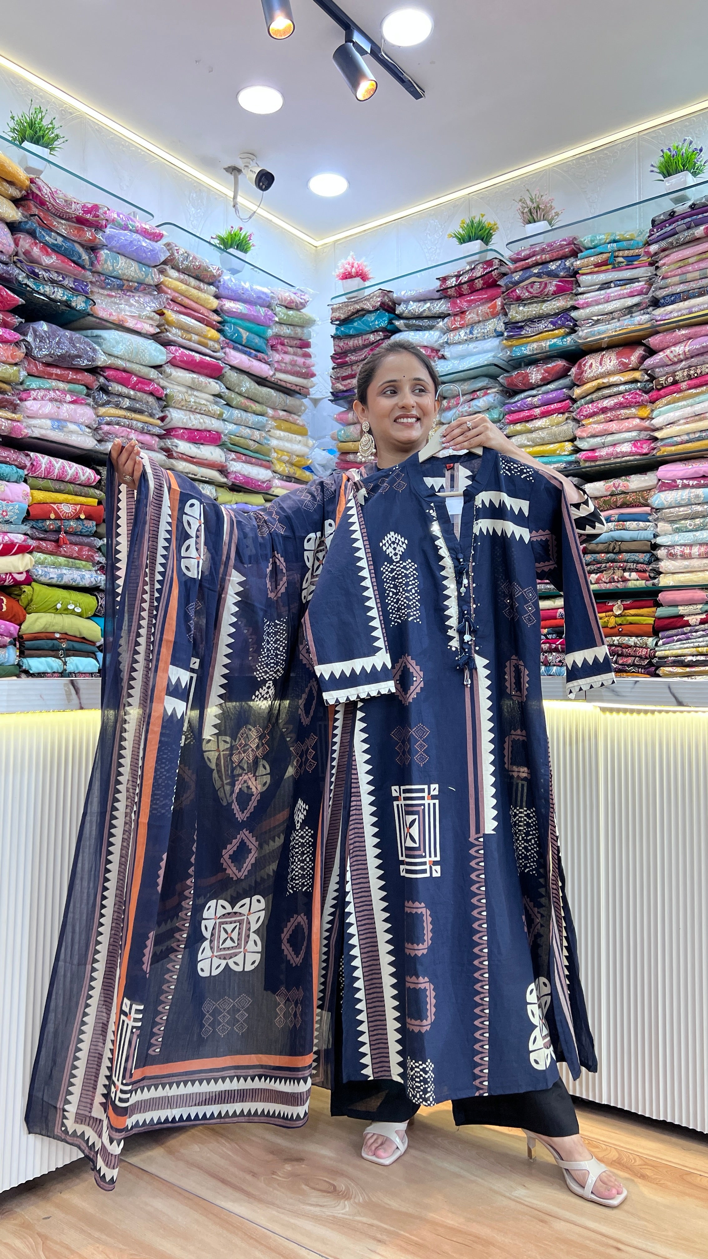 Pure cotton designer suit ( si 9767 )