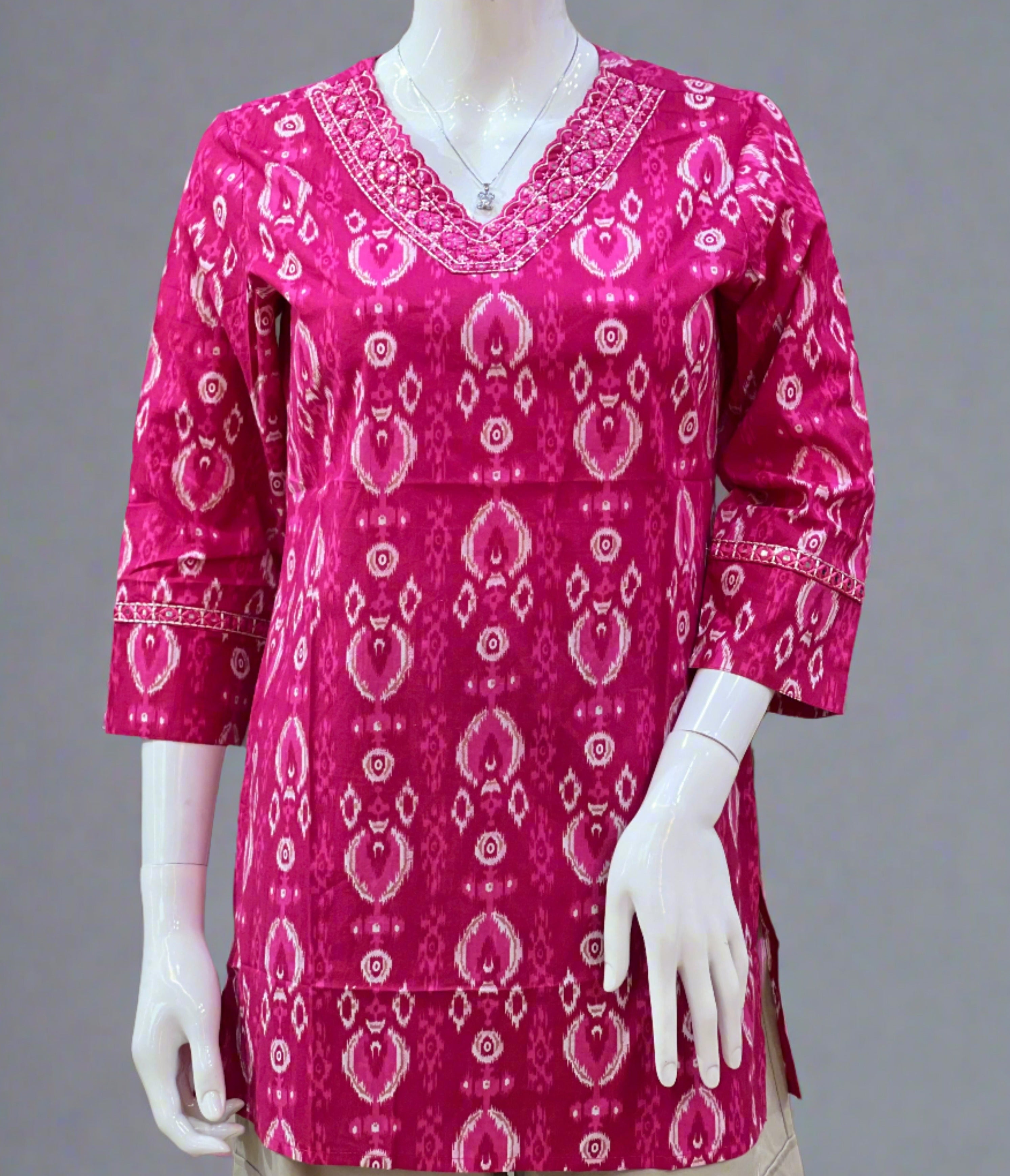 Abhah ikkat printed short kurta