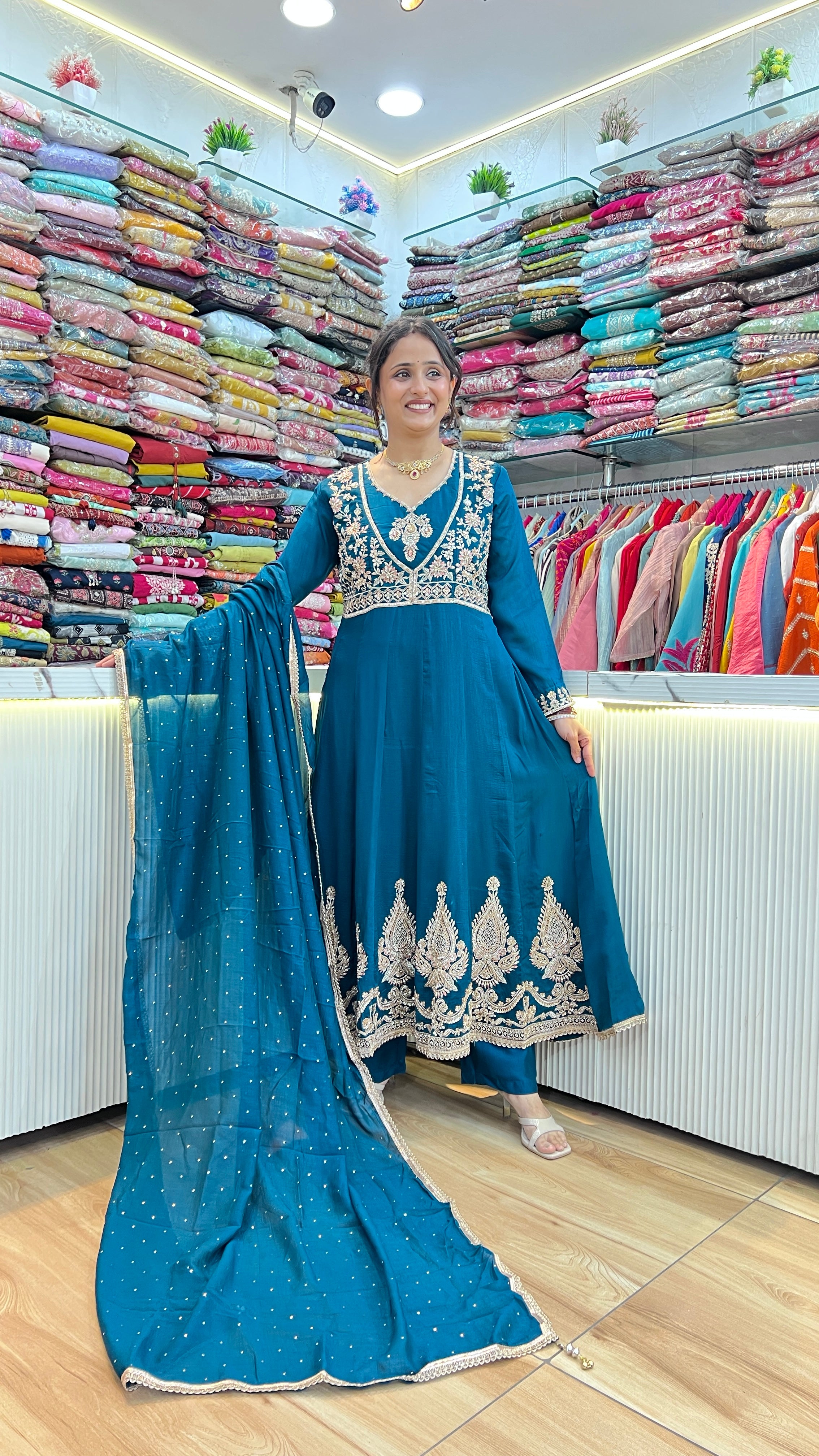 Silk hand work anarkali suit ( tj 31567 )