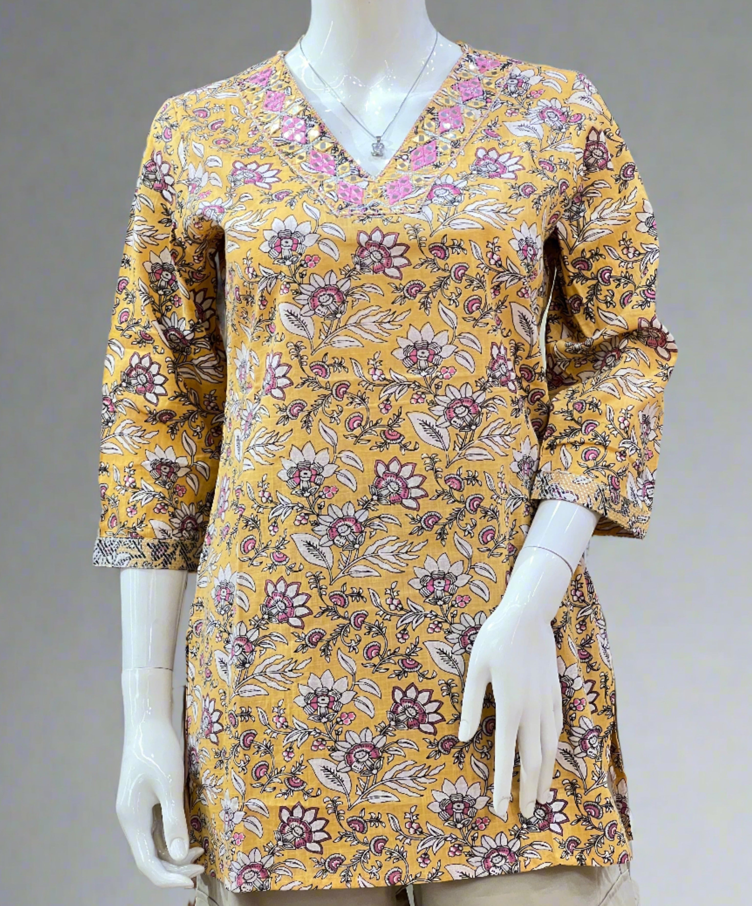 Abni v neck short kurta