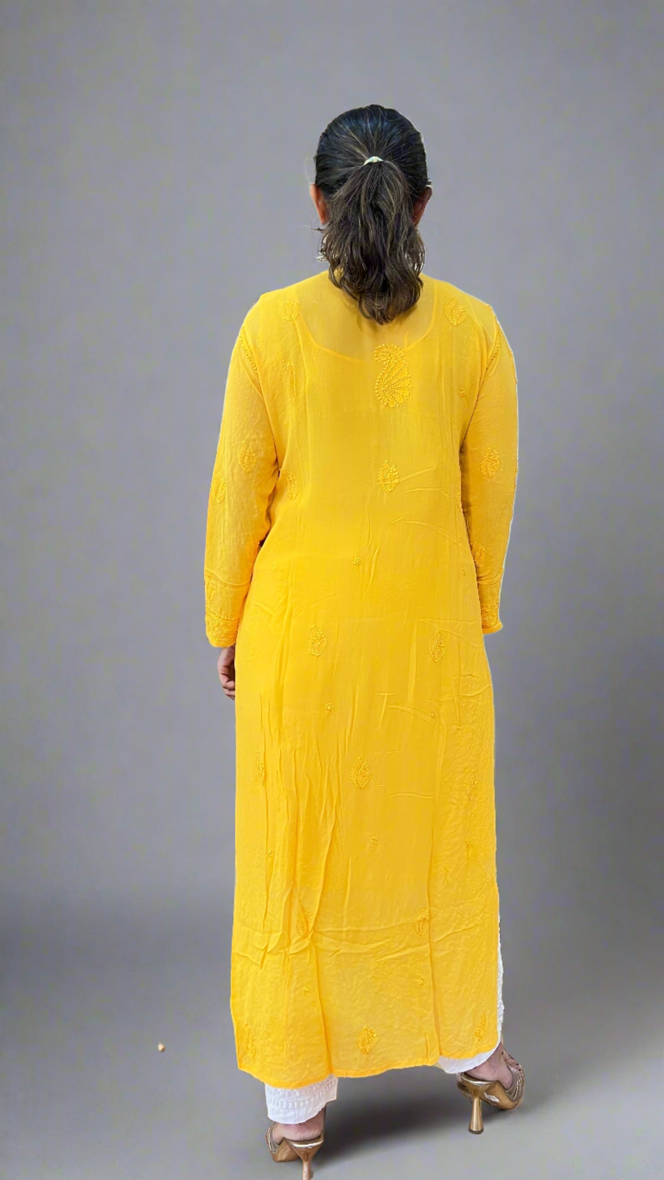 Pure viscose lakhnavi kurta with inner