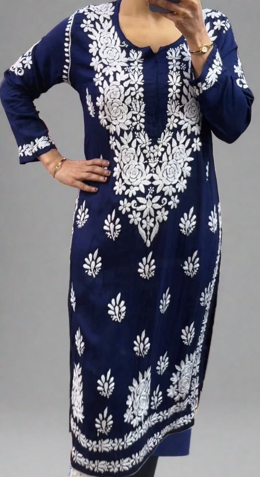 Modal Lakhnavi Kurti