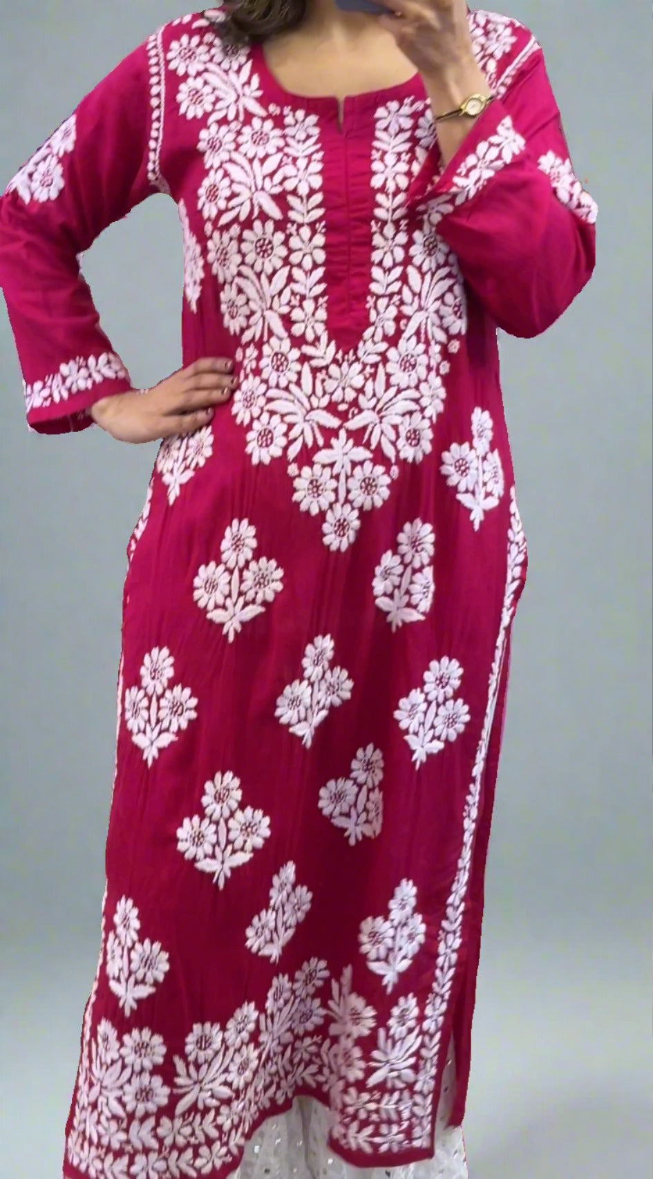 Abha Lakhnavi Kurti